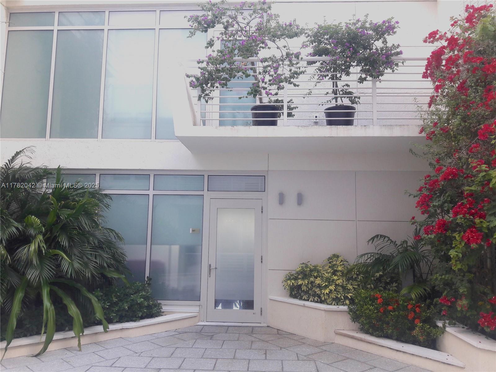 Apartamento para Alugar em Miami, FL