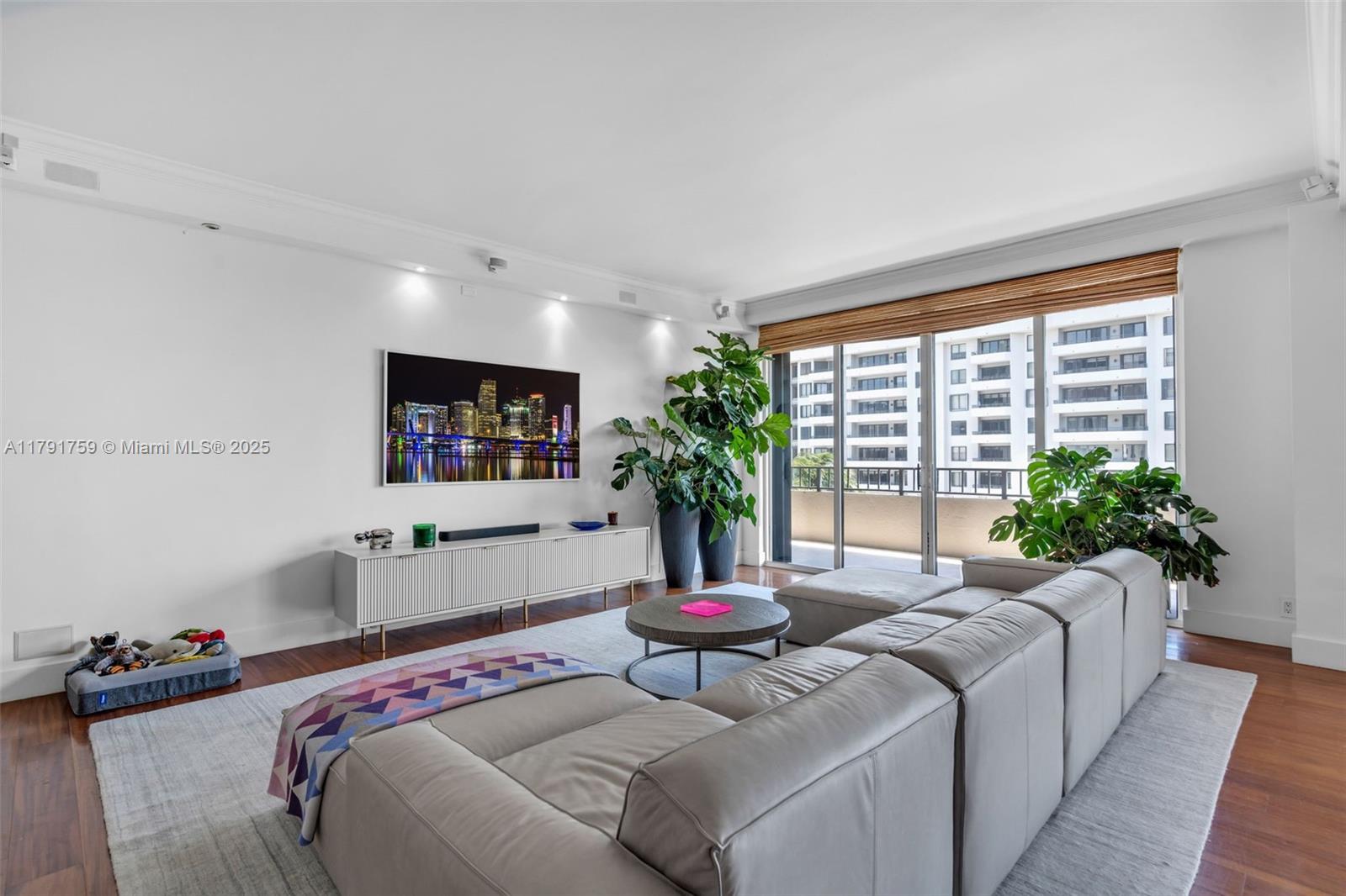 251 Crandon Blvd #624, Key Biscayne FL 33149