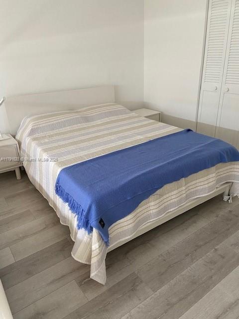 177 Ocean Lane Dr #909, Key Biscayne FL 33149