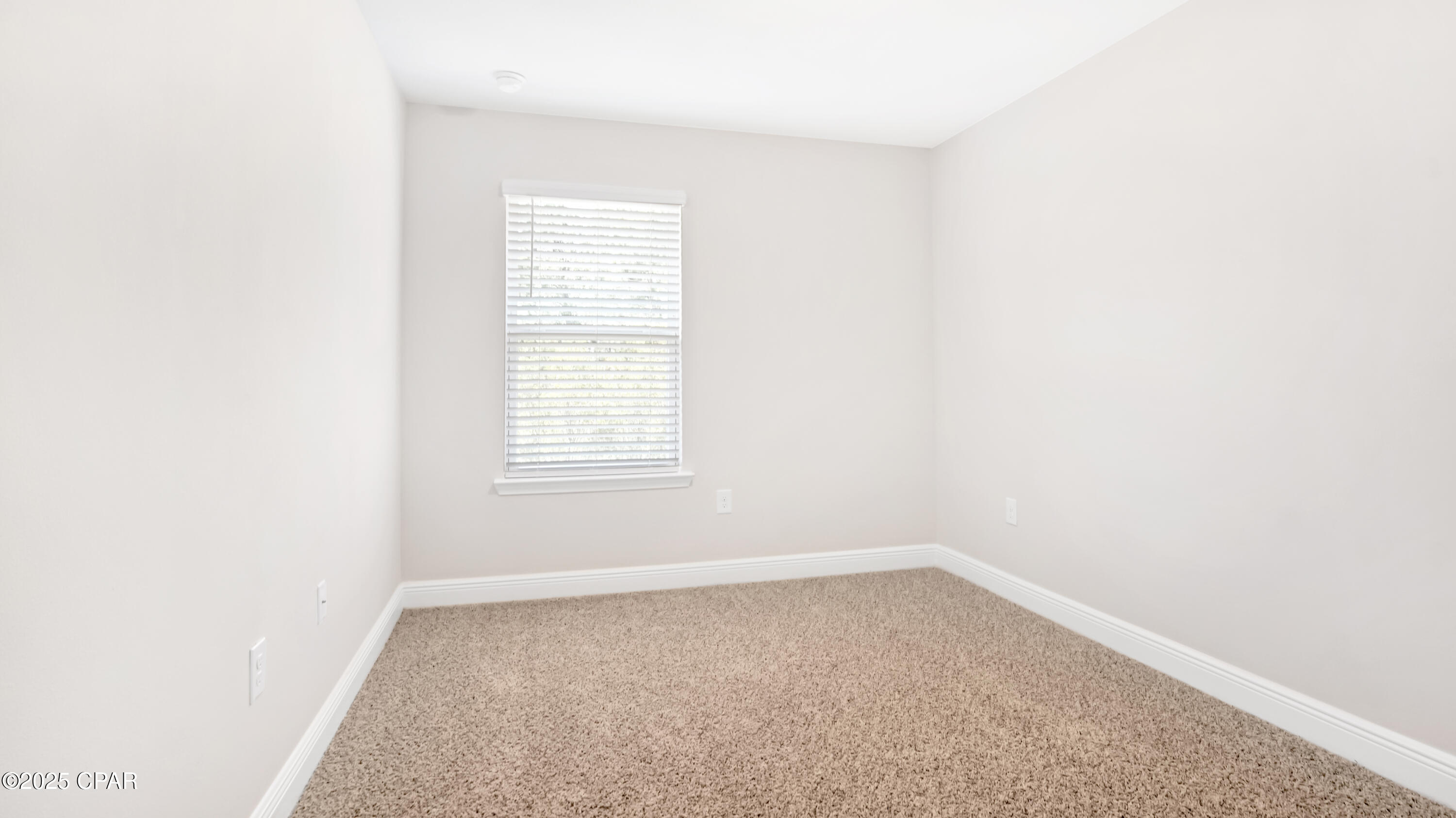 Image 14 For 7590 Shadow Lake Drive