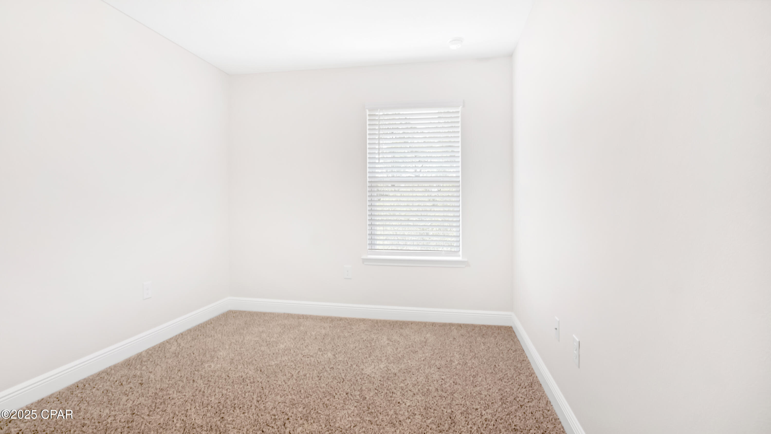 Image 16 For 7590 Shadow Lake Drive