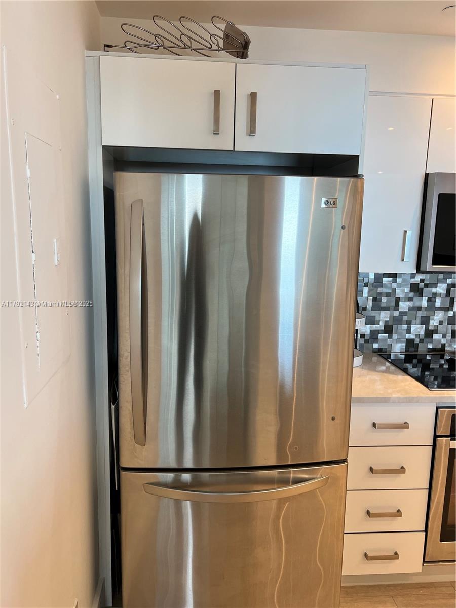 2475 Brickell Ave #2207, Miami FL 33129