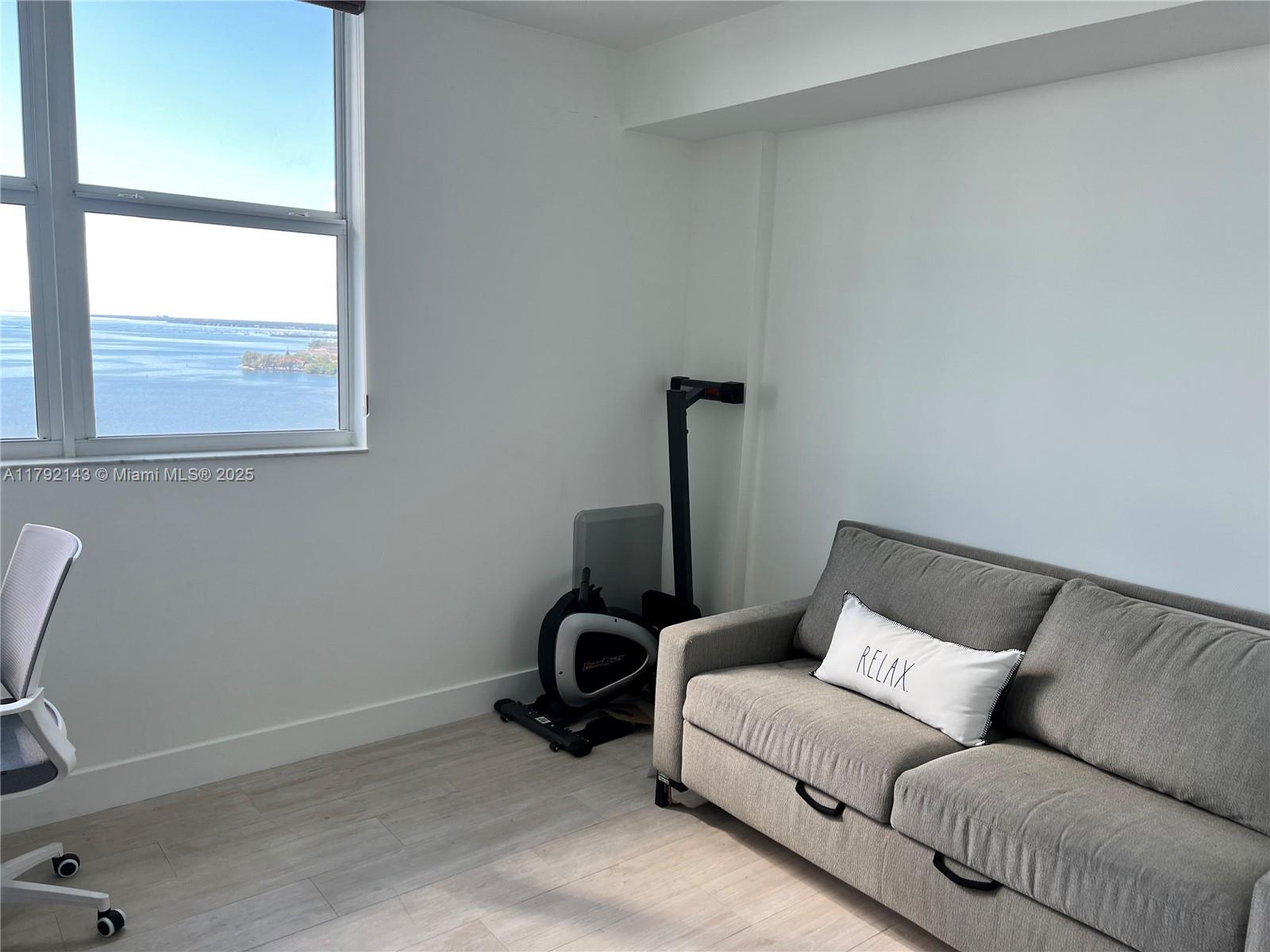 2475 Brickell Ave #2207, Miami FL 33129