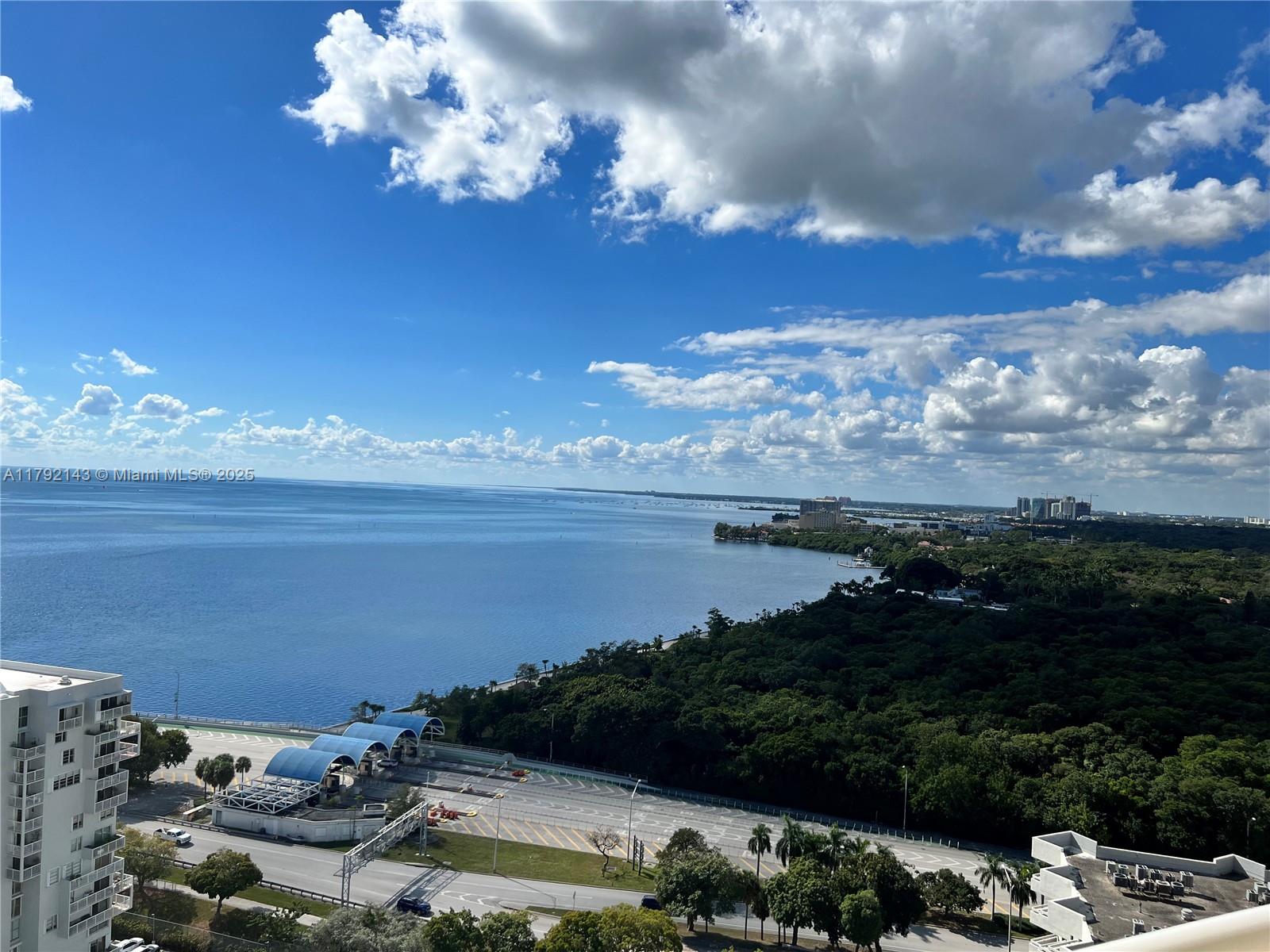 2475 Brickell Ave #2207, Miami FL 33129