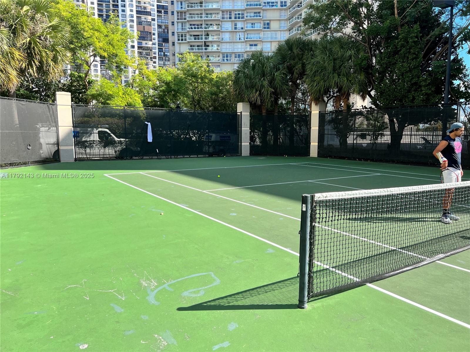 2475 Brickell Ave #2207, Miami FL 33129