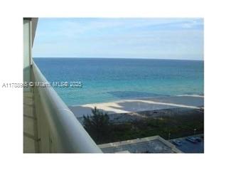 Apartamento à Venda em Miami Beach, FL