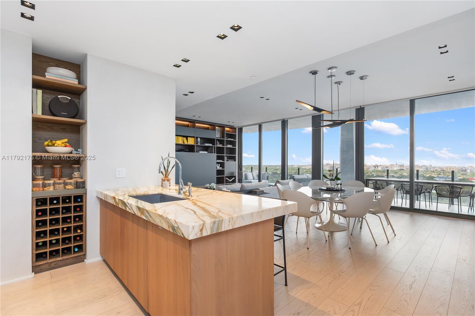 Apartamento en Alquiler en Coconut Grove, FL