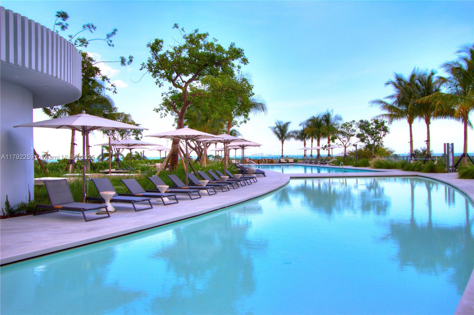 2831 S Bayshore Dr #606, Coconut Grove FL 33133