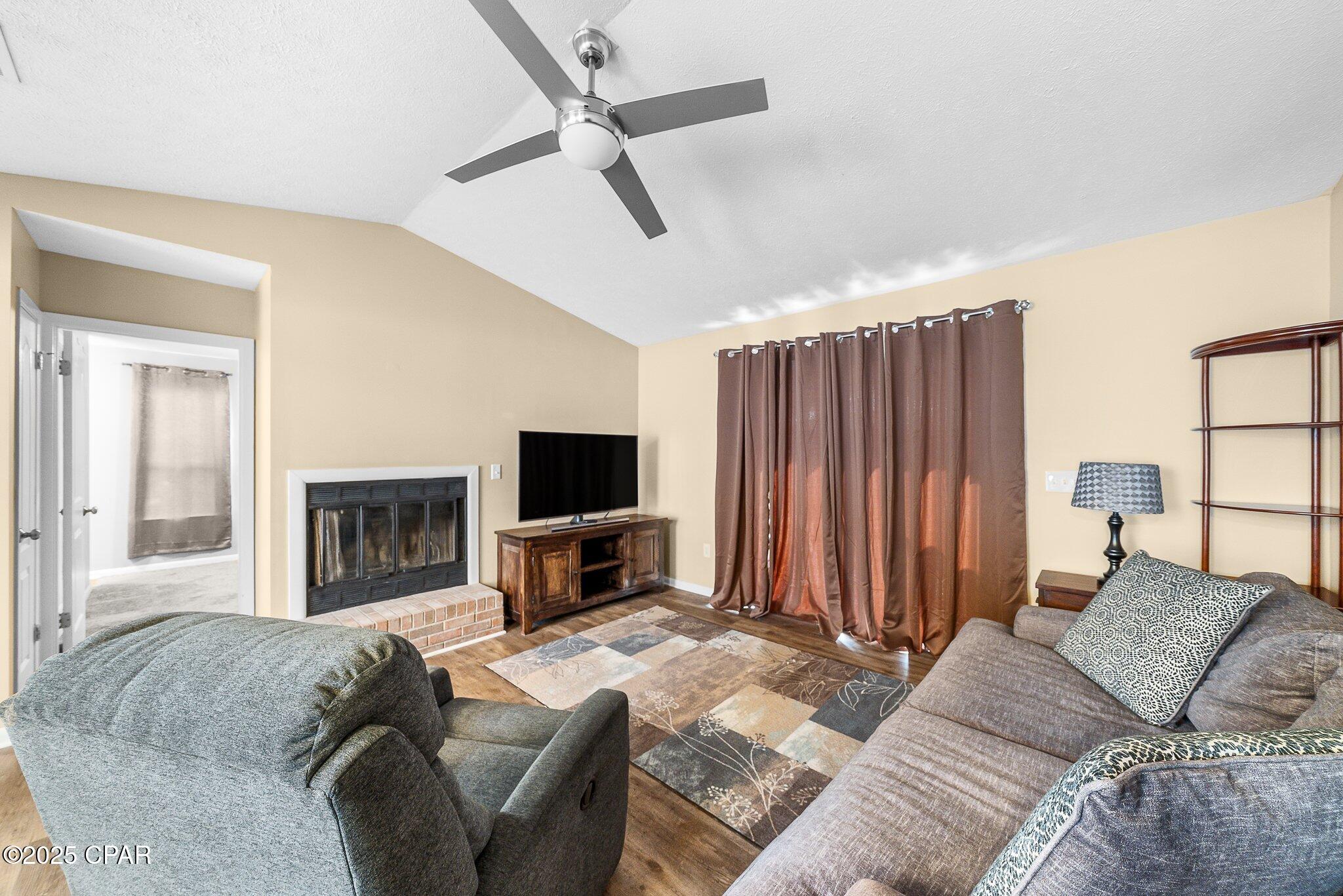 Image 4 For 7737 Betty Louise Drive