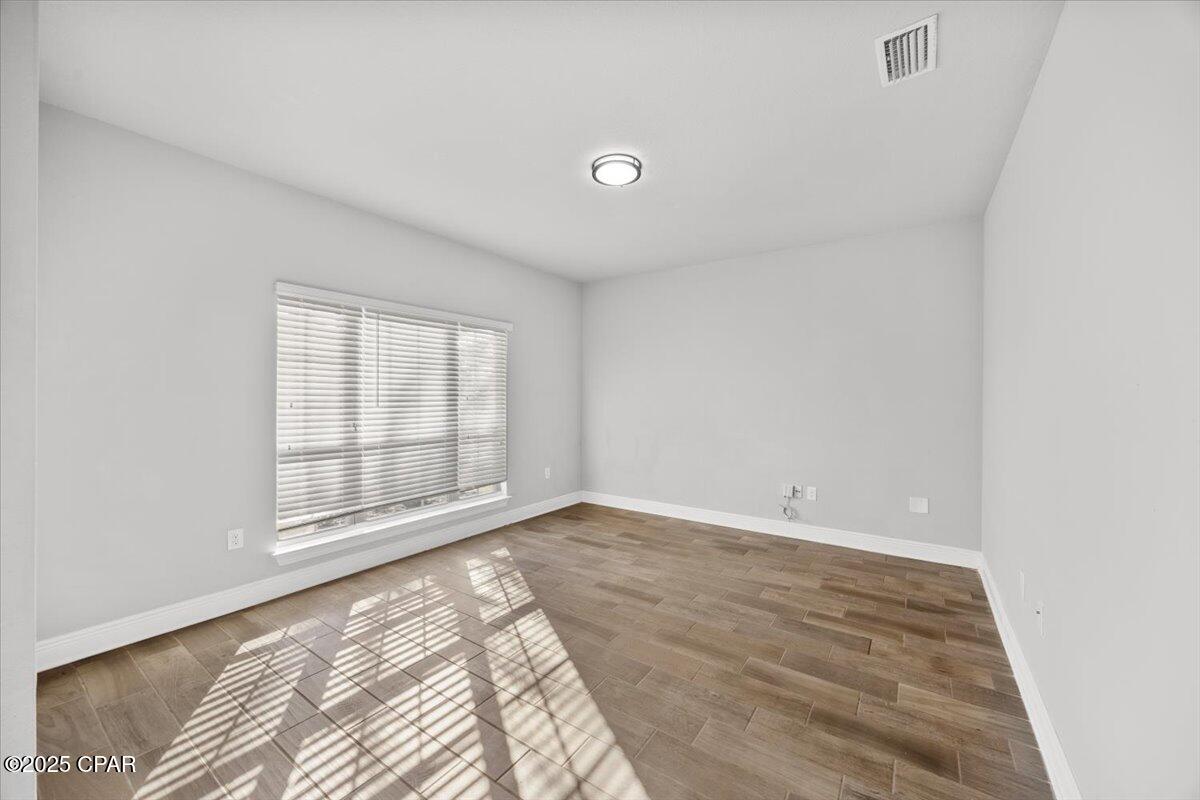 Image 33 For 148 Hidalgo Drive