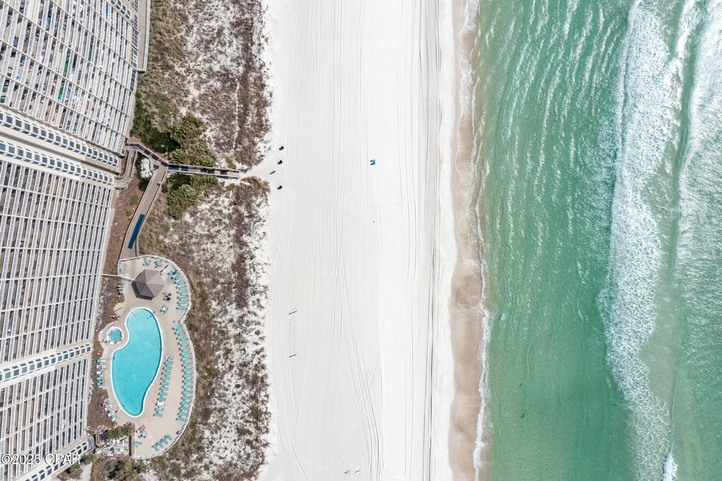 Image 34 For 14701 Front Beach Road 834