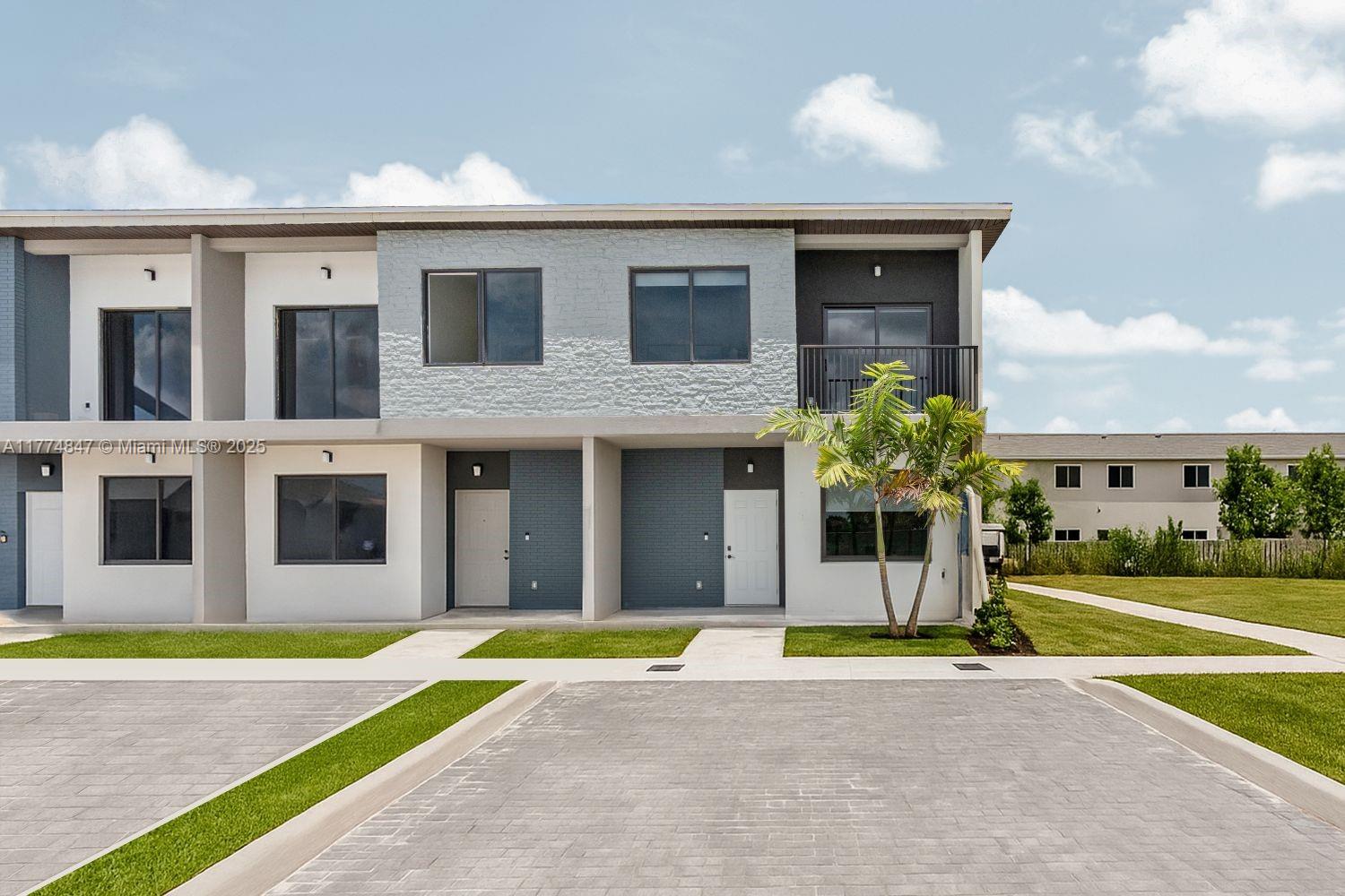 332 NW 13 Ct #6, Florida City, Florida image 1