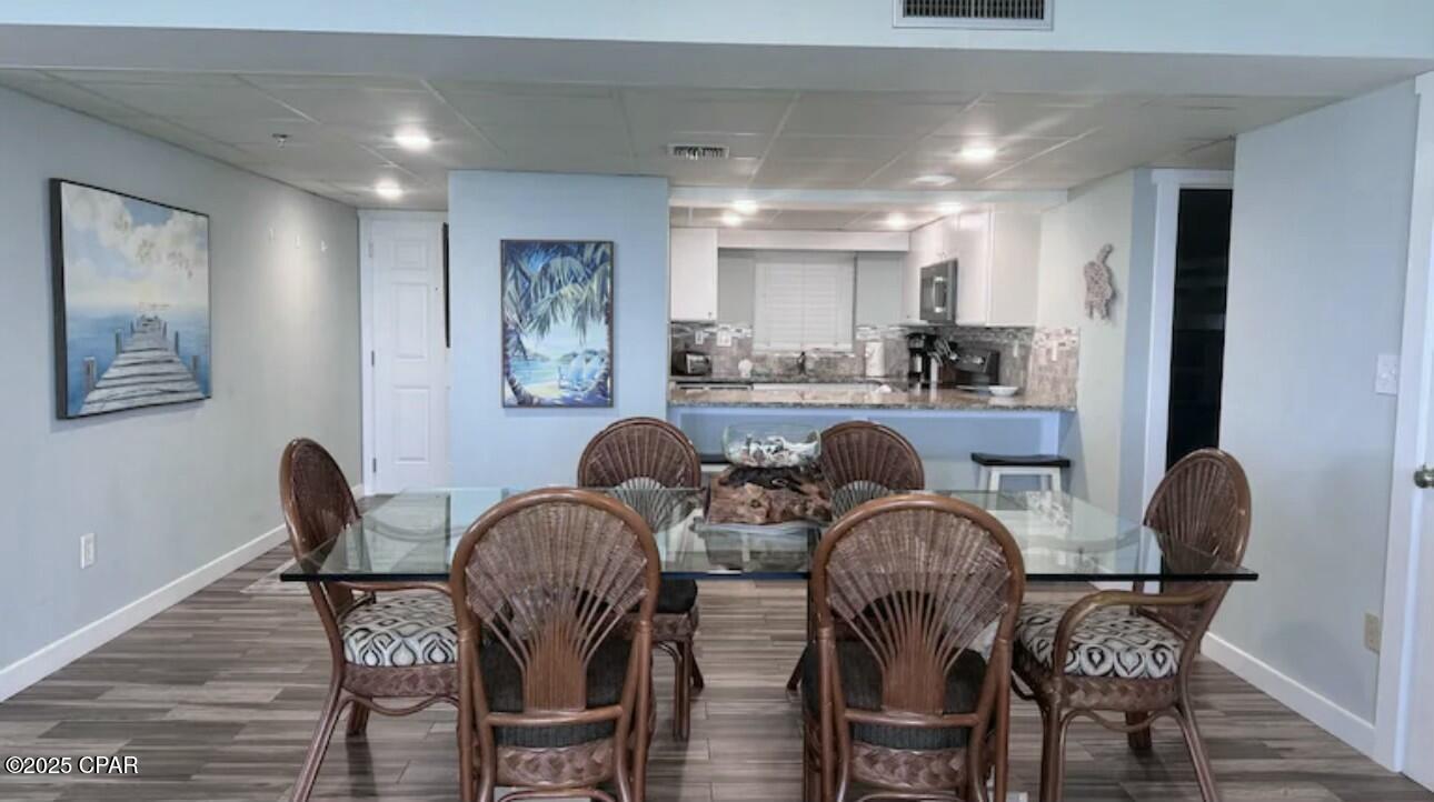 Image 10 For 6201 Thomas Drive 1108