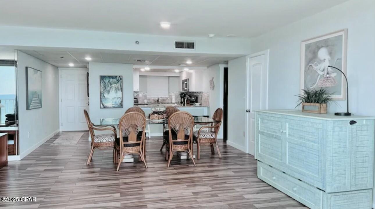 Image 11 For 6201 Thomas Drive 1108