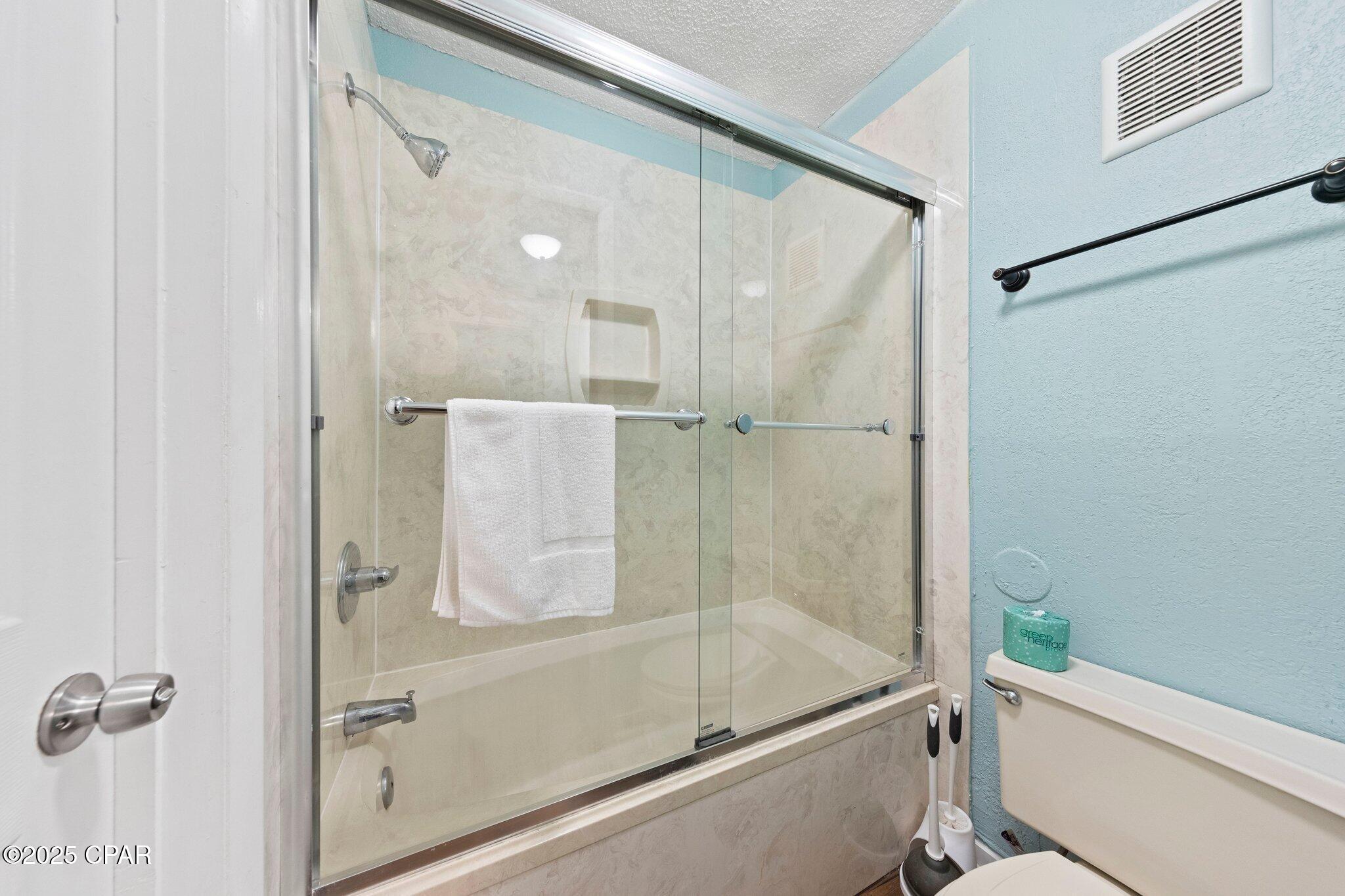 Image 10 For 8743 Thomas Drive 809