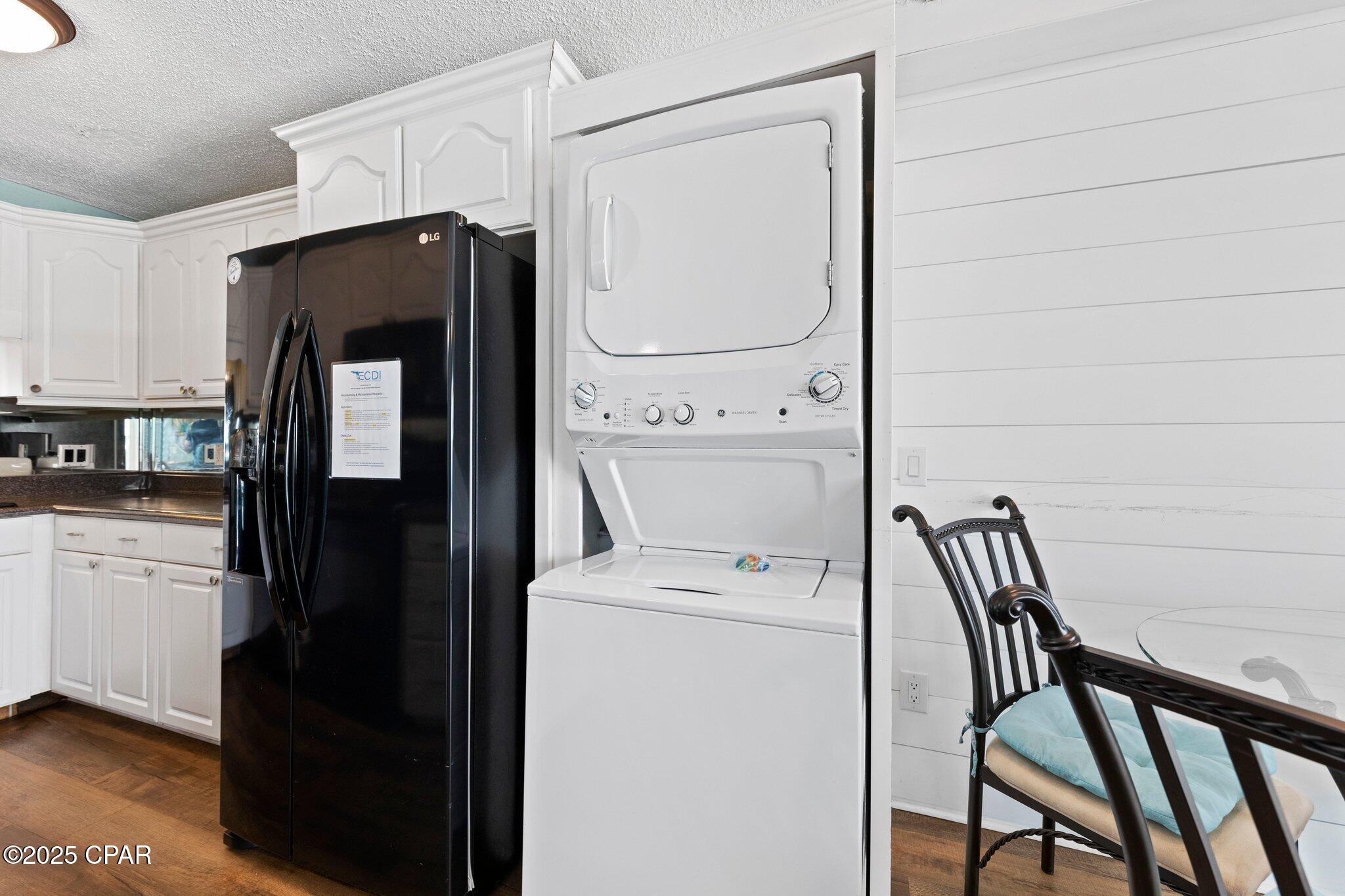 Image 24 For 8743 Thomas Drive 809