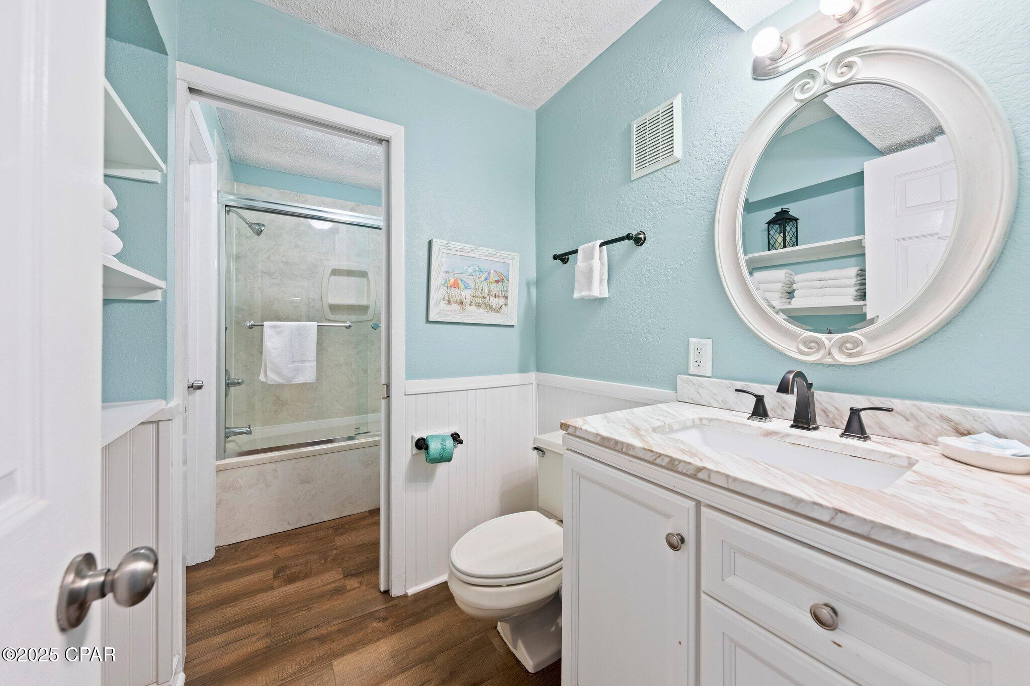 Image 9 For 8743 Thomas Drive 809