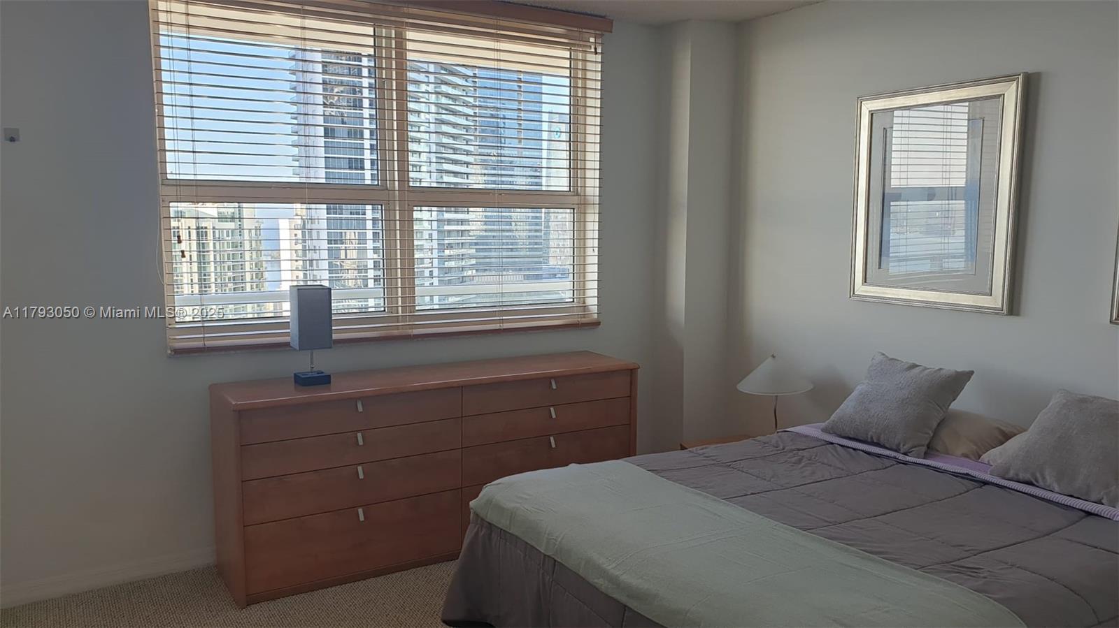 1155 Brickell Bay Dr #3007, Miami FL 33131