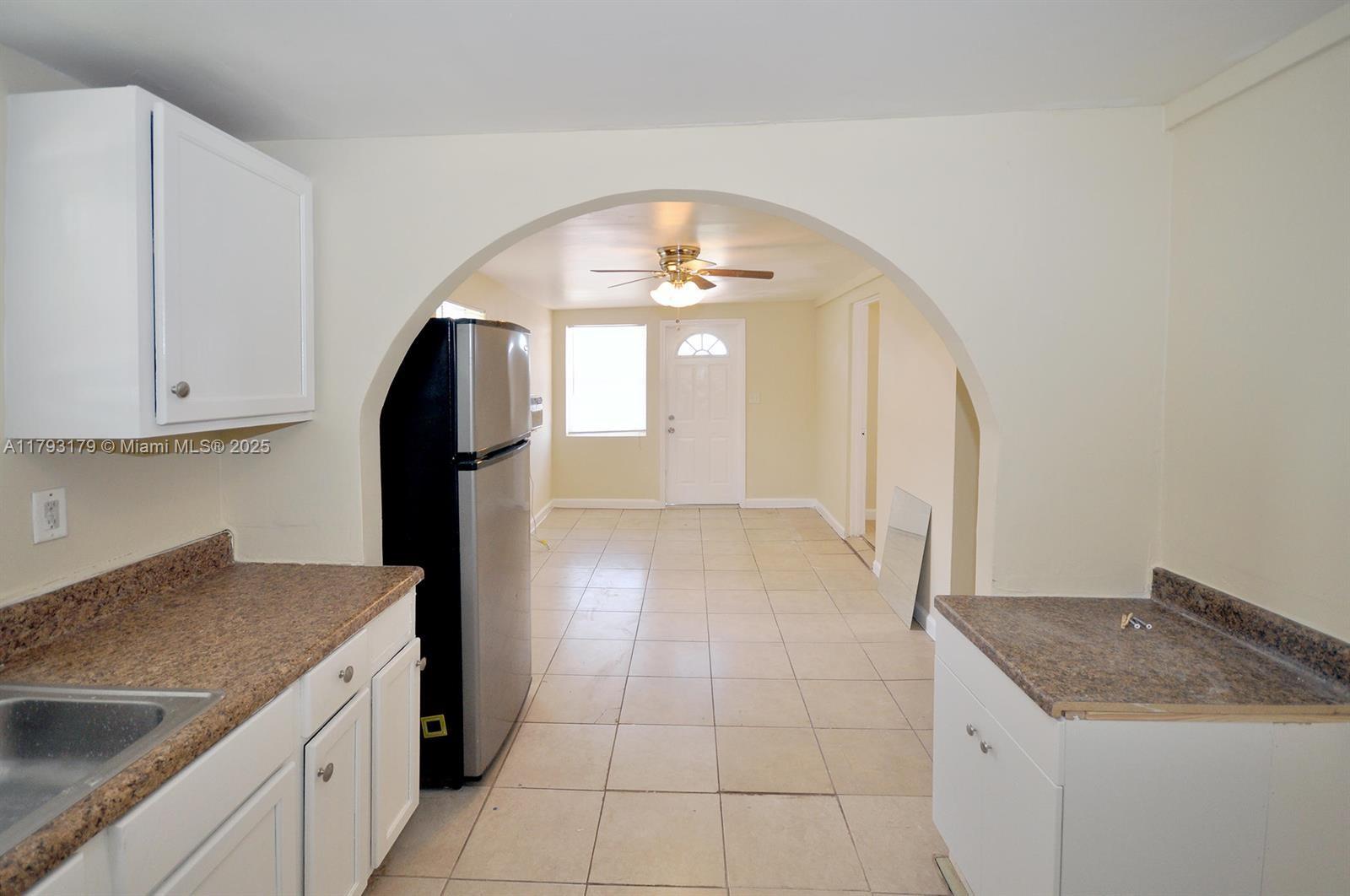 1265 Silver Beach Rd, Riviera Beach, Florida image 6