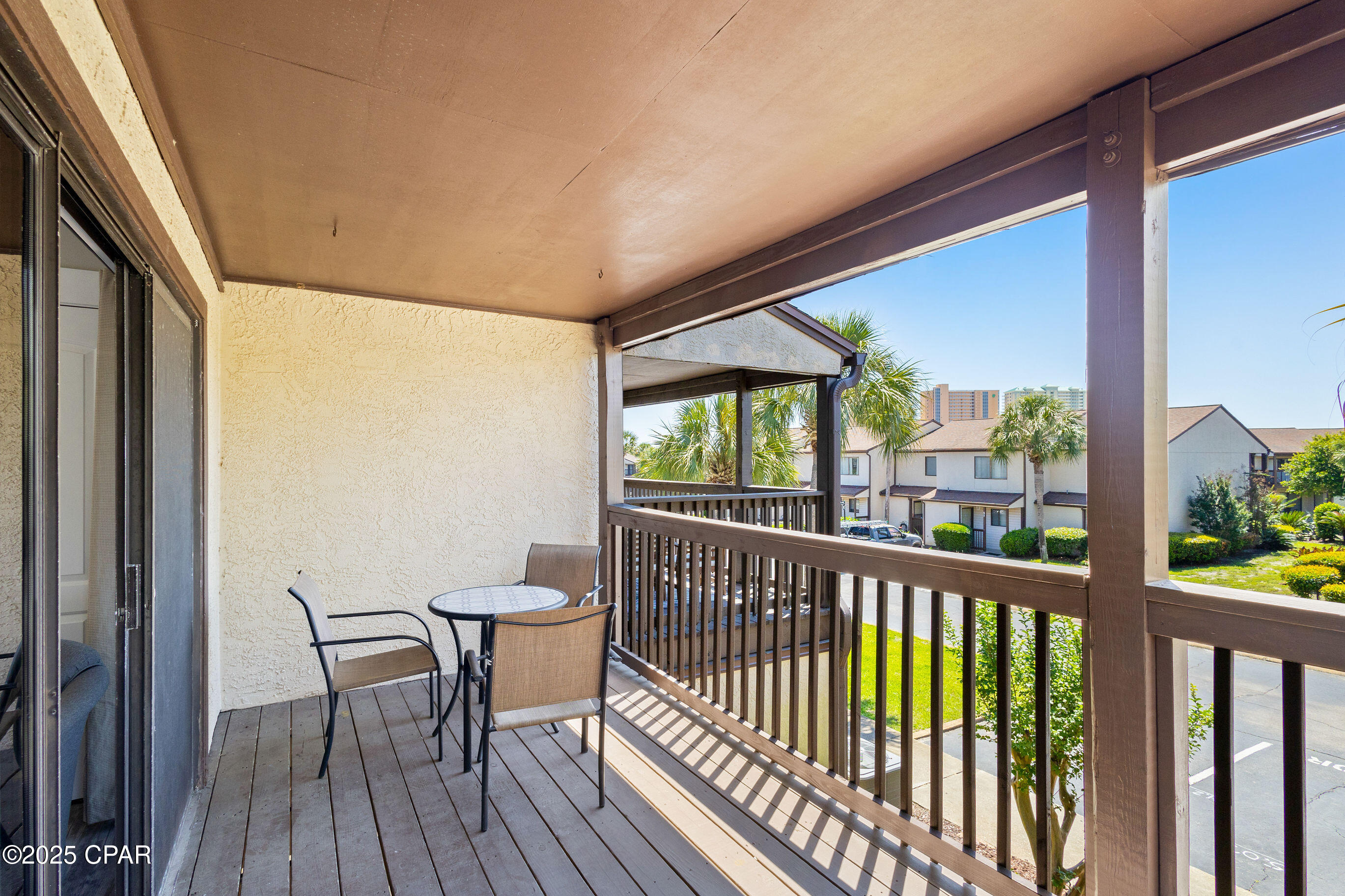 Image 27 For 17620 Front Beach Road Z2