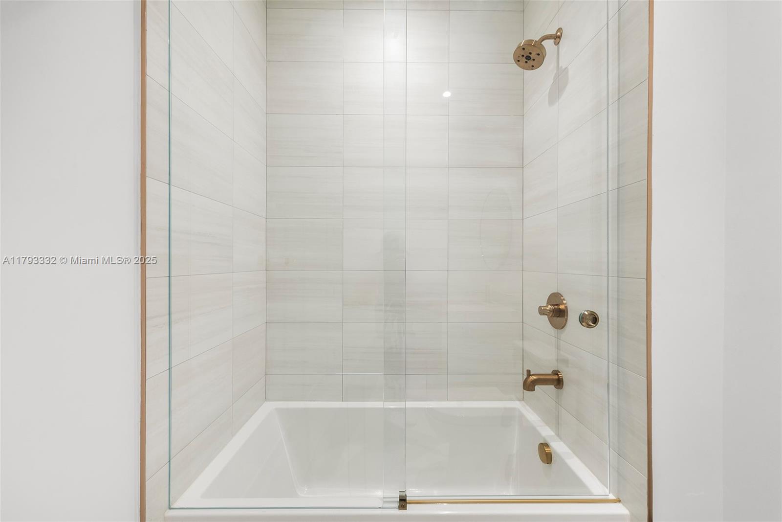 2655 S Bayshore Dr. #1606, Coconut Grove FL 33133