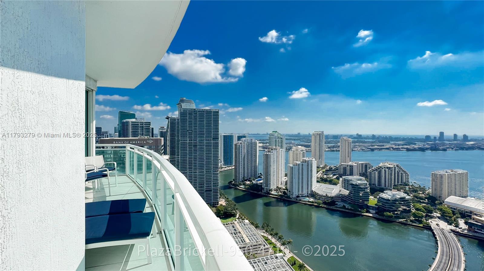 Condo for Sale in Miami, FL