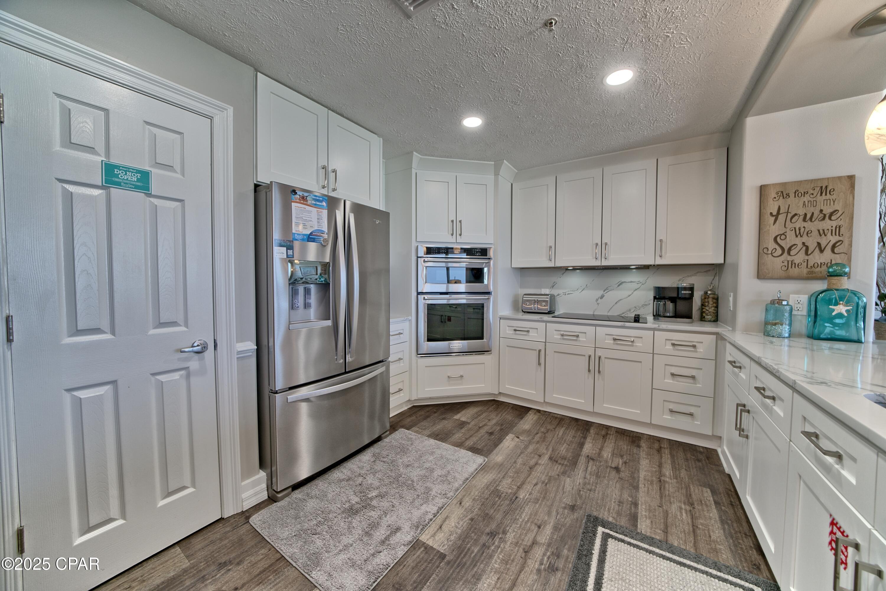 Image 11 For 7115 Thomas Drive 604