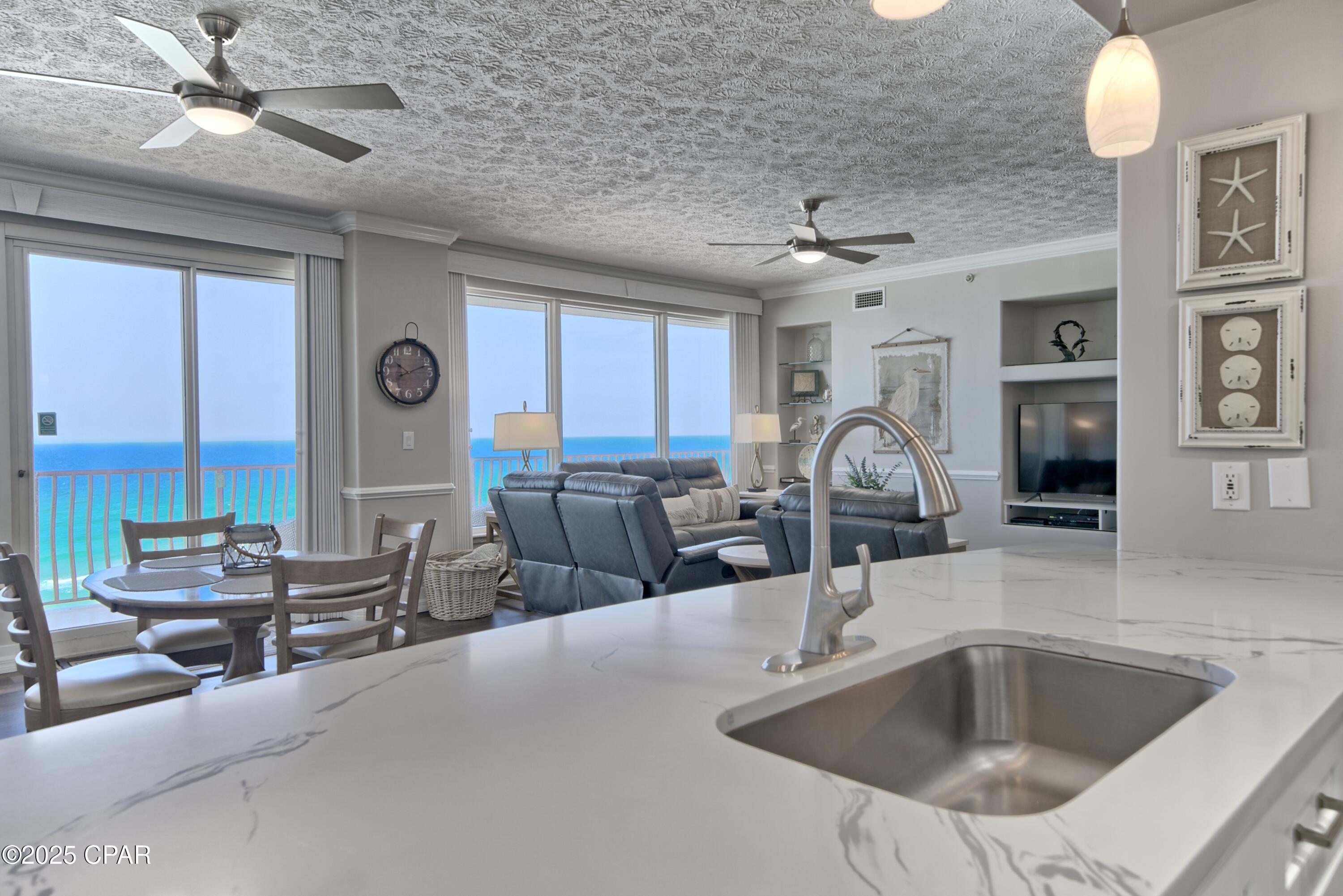 Image 15 For 7115 Thomas Drive 604