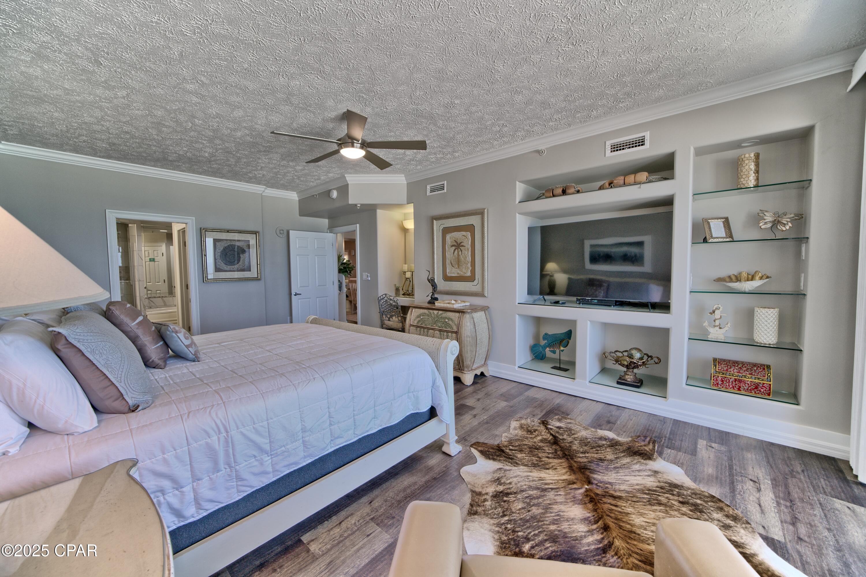 Image 20 For 7115 Thomas Drive 604