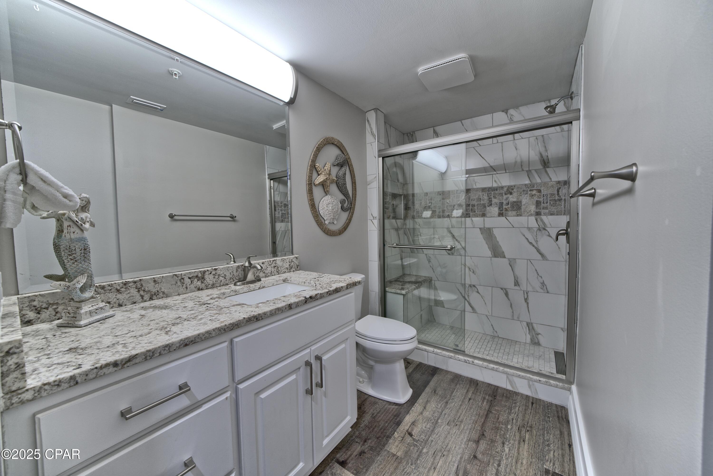 Image 32 For 7115 Thomas Drive 604