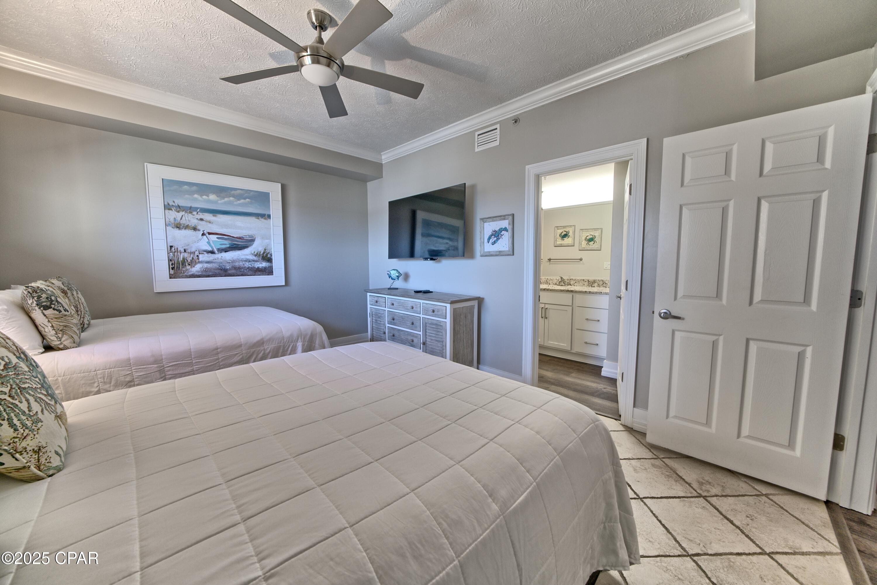 Image 35 For 7115 Thomas Drive 604