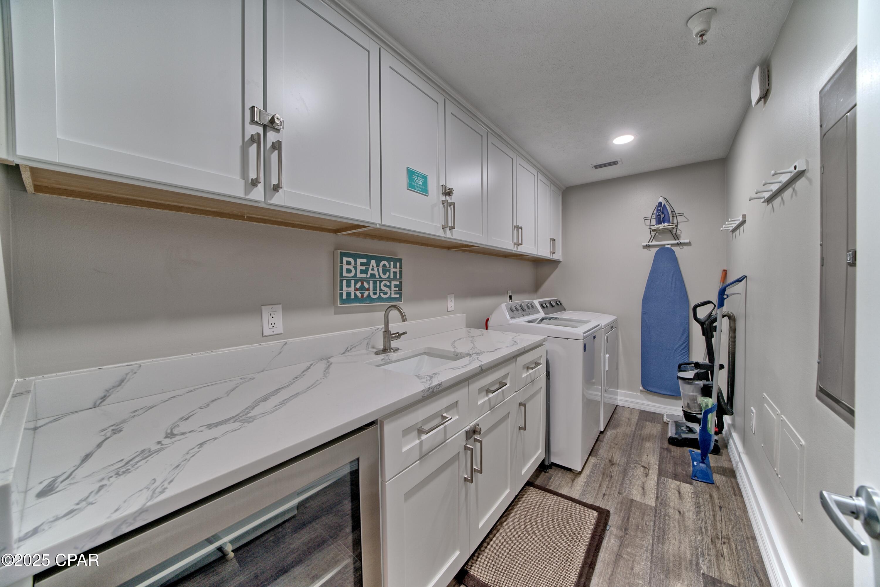 Image 38 For 7115 Thomas Drive 604
