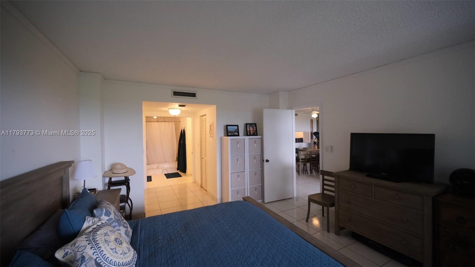 155 Ocean Lane Dr #1006, Key Biscayne FL 33149