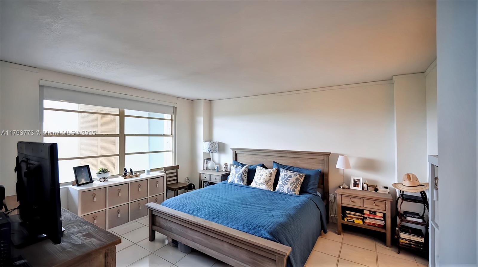 155 Ocean Lane Dr #1006, Key Biscayne FL 33149