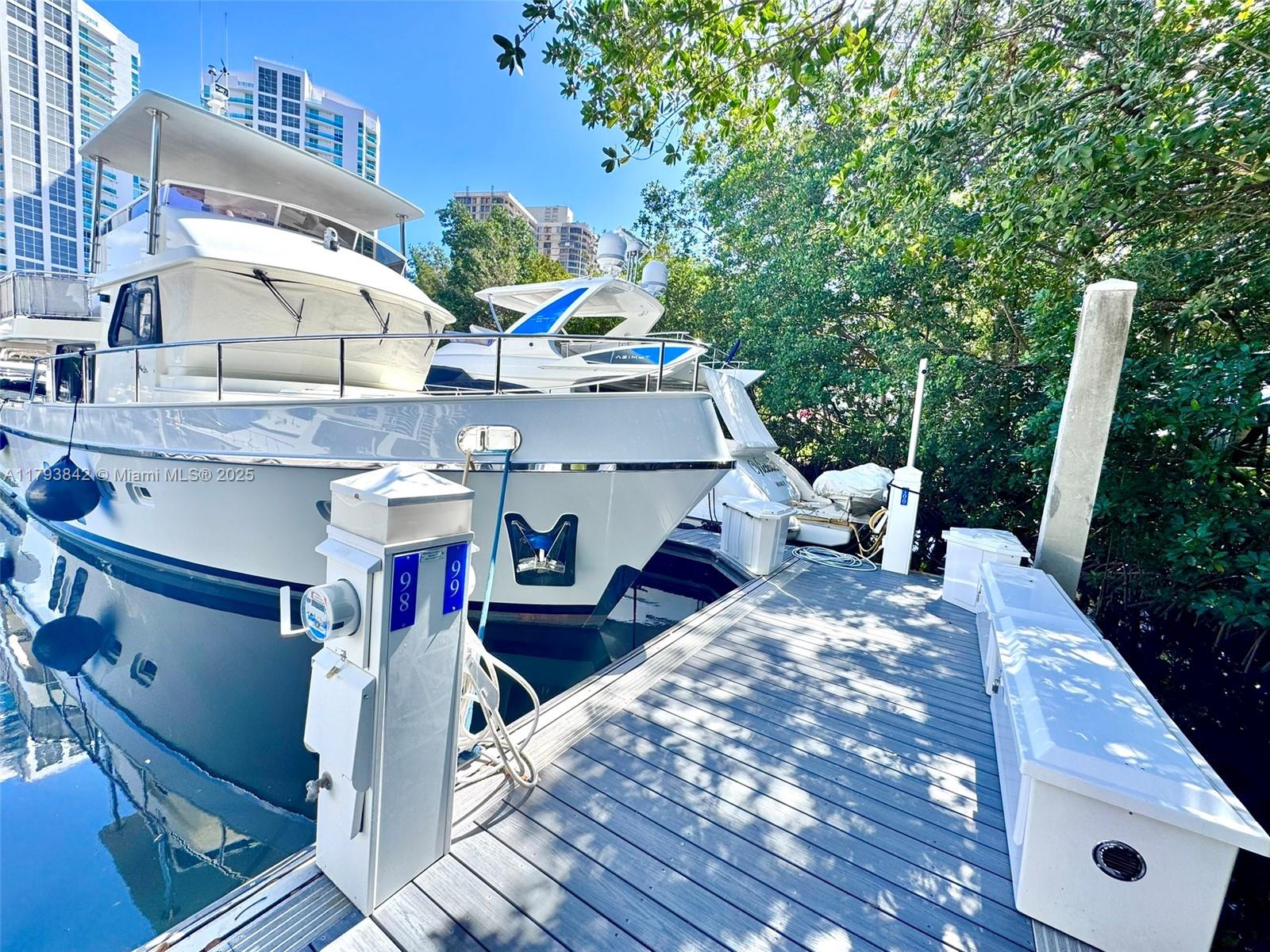 3575 Mystic Pointe Dr. Slip 99, Aventura, Florida 33180