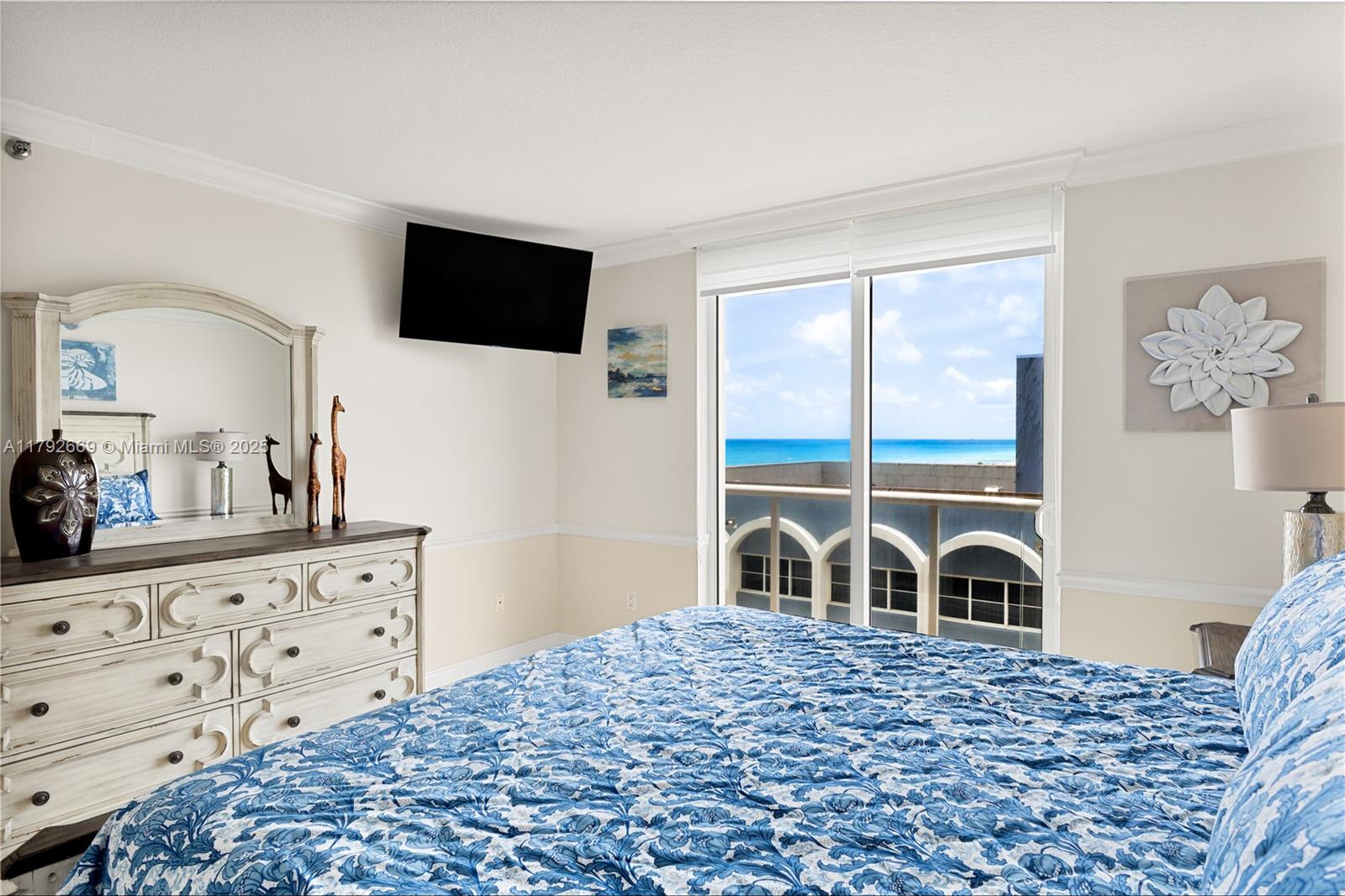8855 Collins Ave #8J, Surfside, Florida image 27