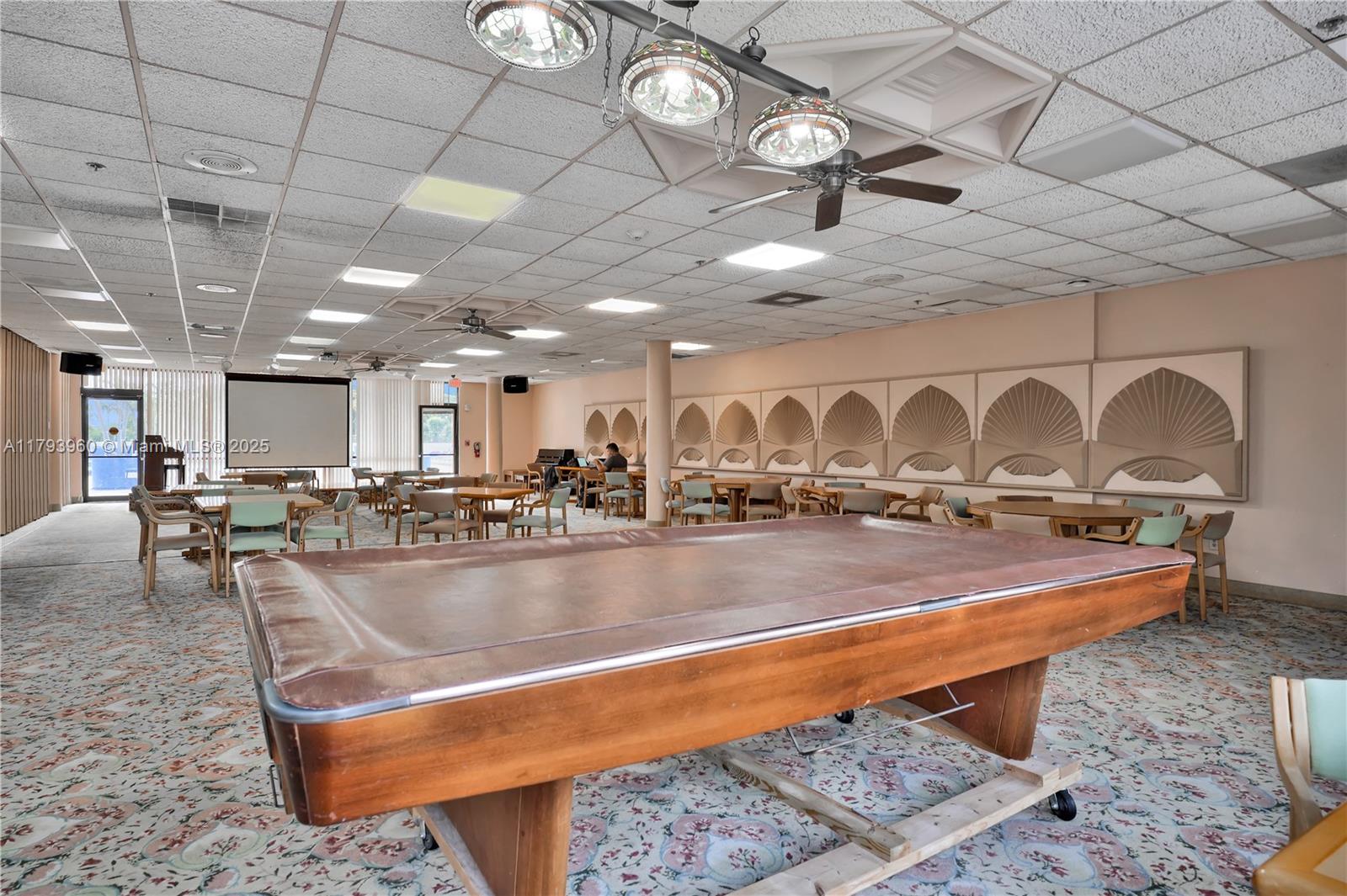 3701 N Country Club Dr #203, Aventura FL 33180
