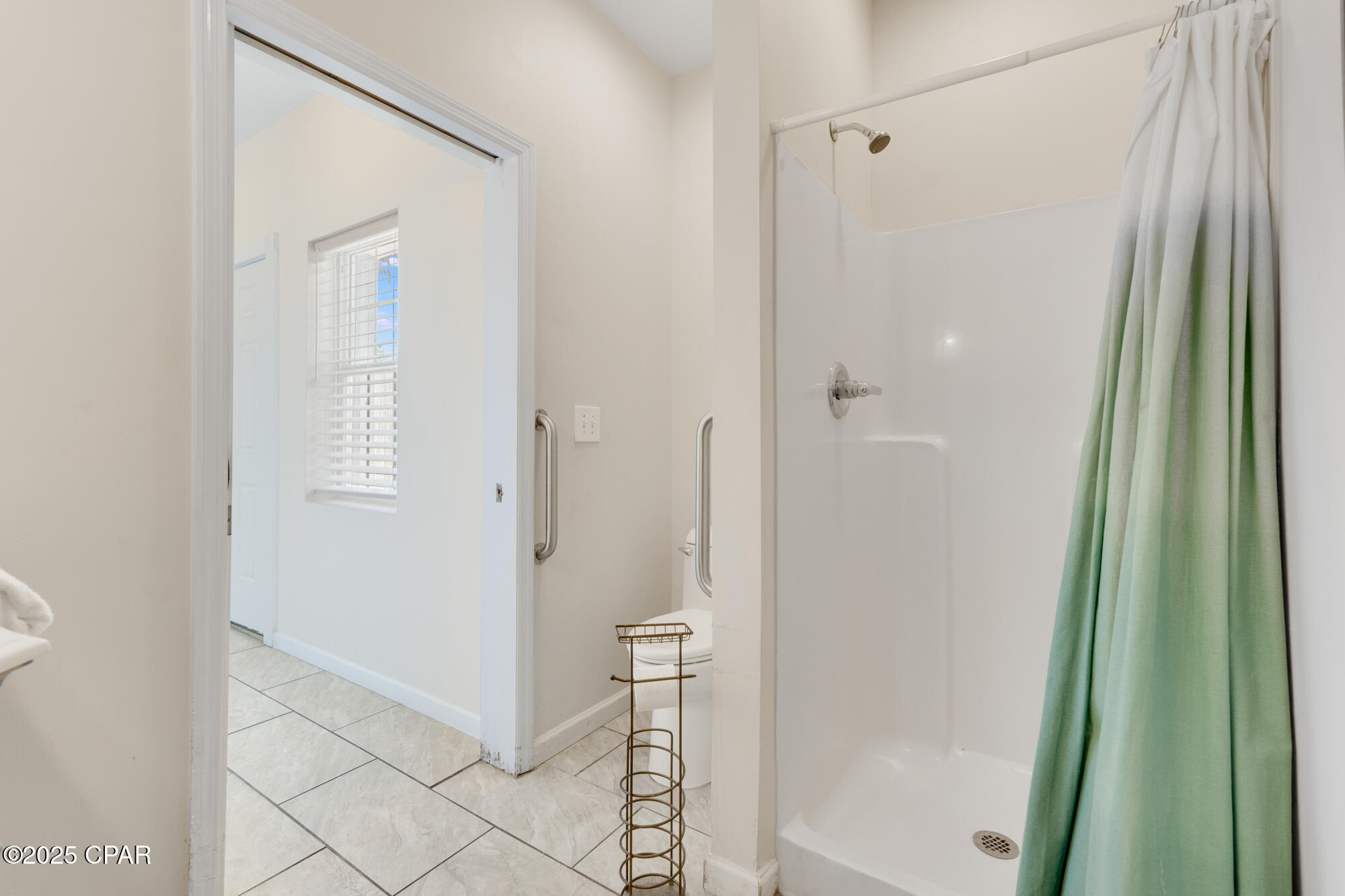 Image 25 For 5910 Beach Drive