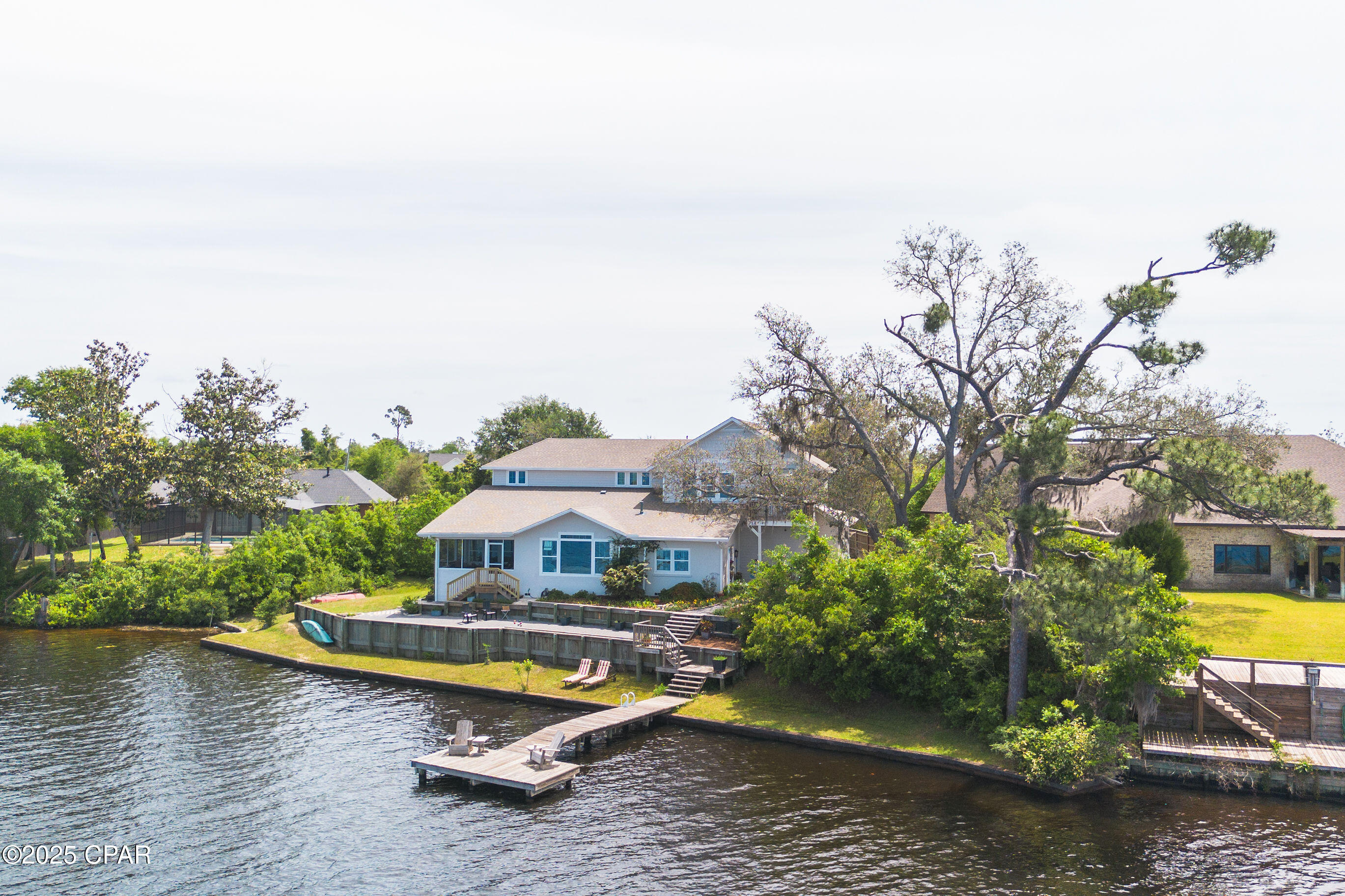 Listing photo id 44 for 7831 Hwy 2311