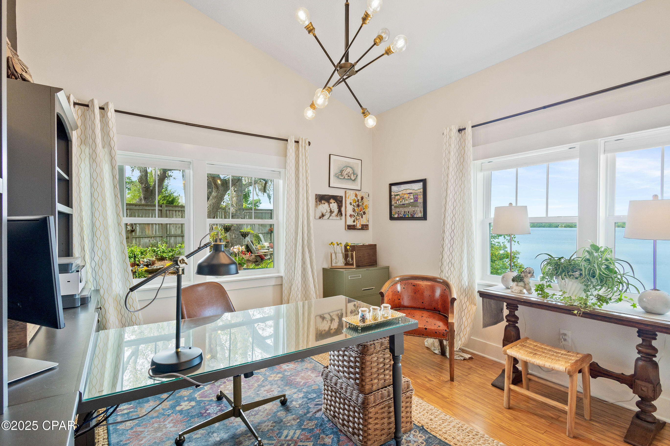 Listing photo id 47 for 7831 Hwy 2311