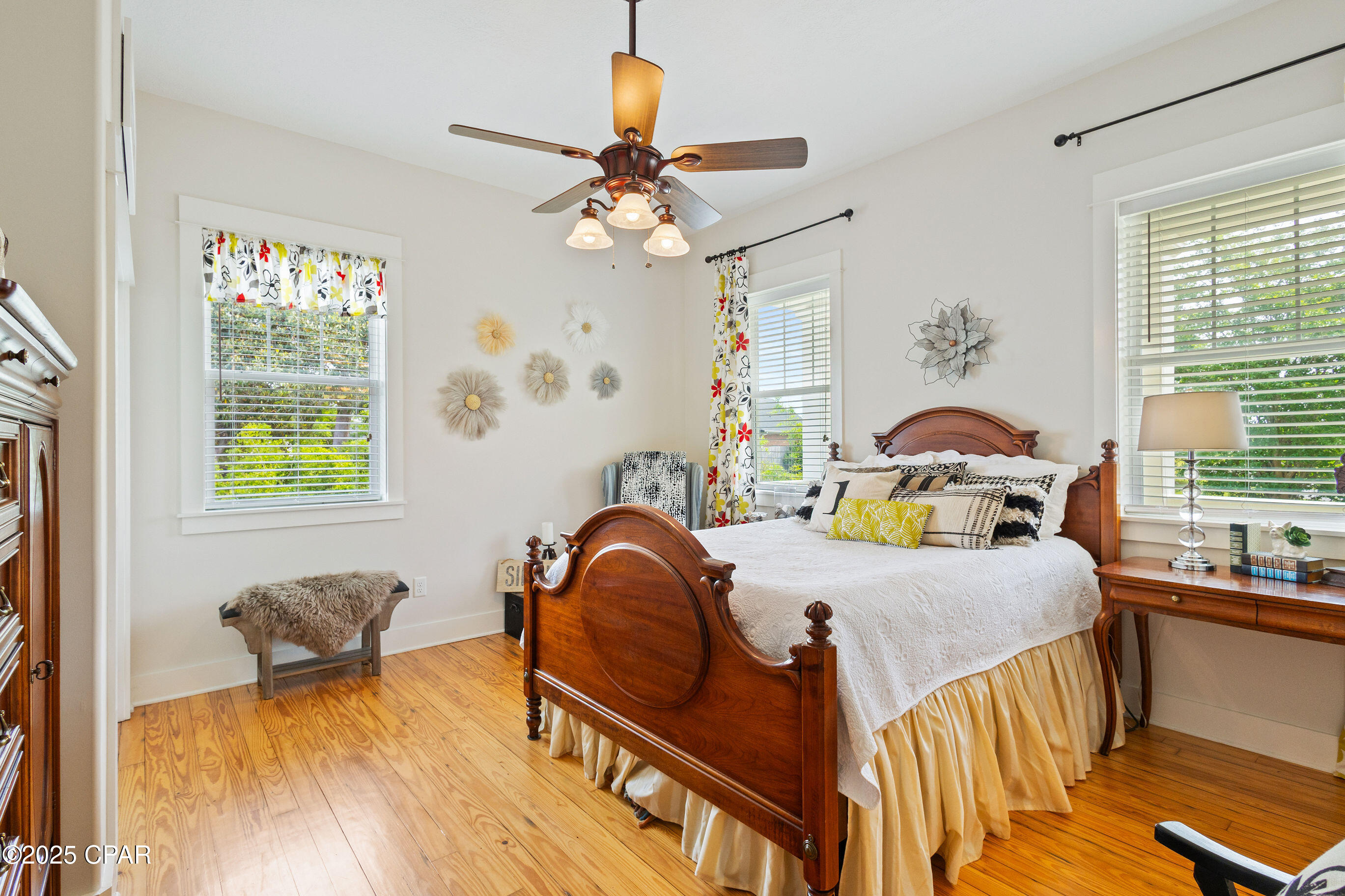 Listing photo id 52 for 7831 Hwy 2311