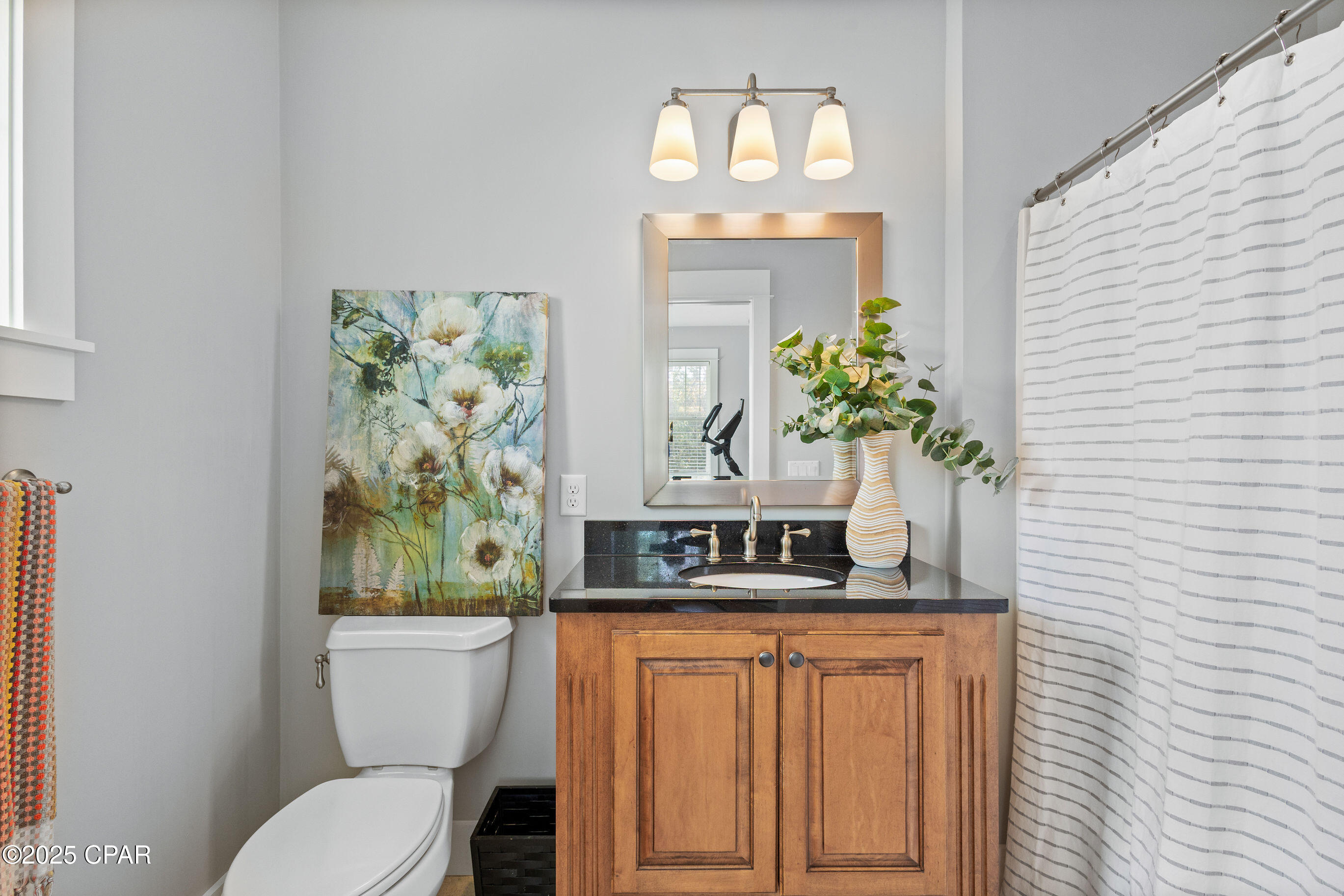 Listing photo id 60 for 7831 Hwy 2311
