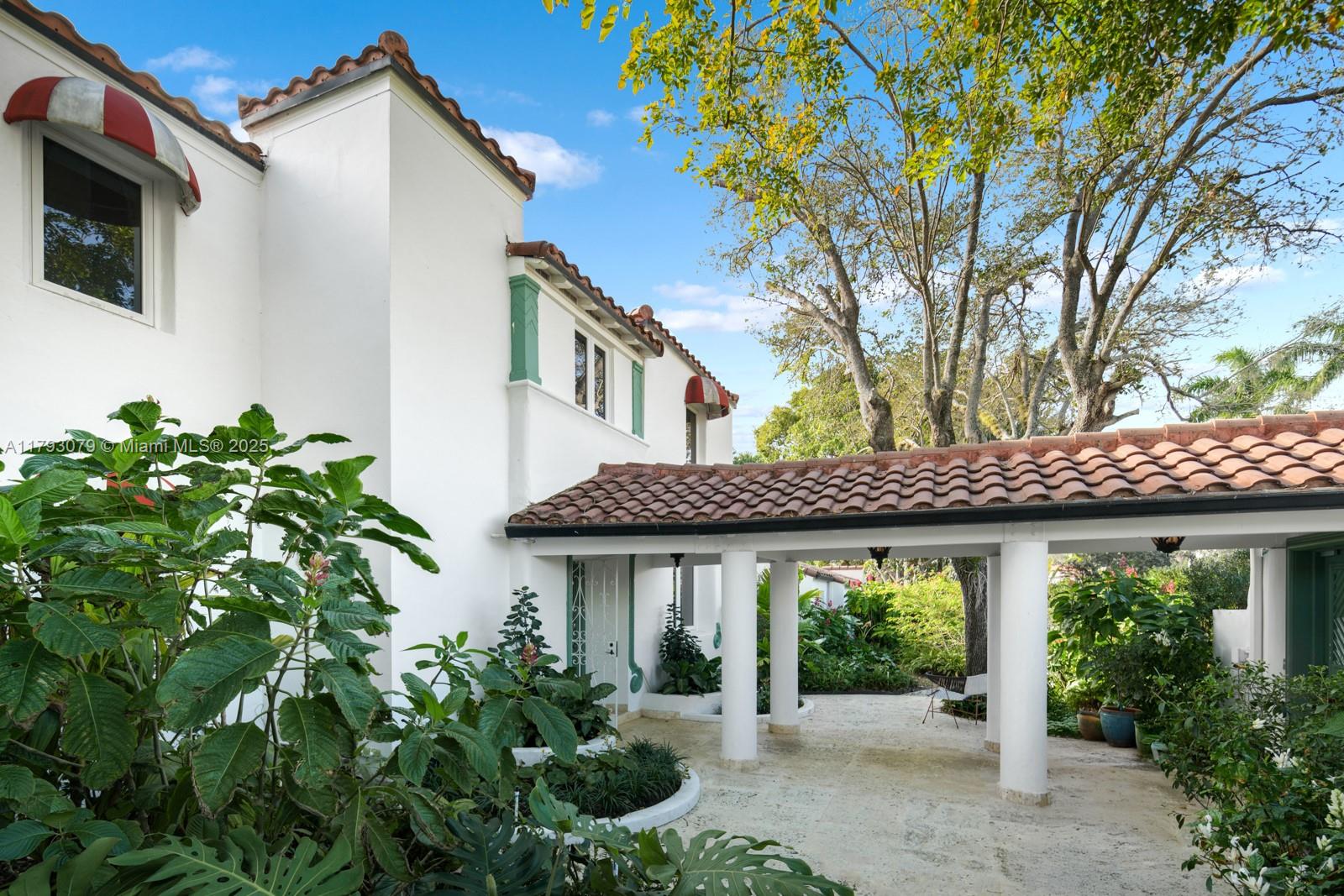 3026 Flamingo Dr, Miami Beach, Florida 33140