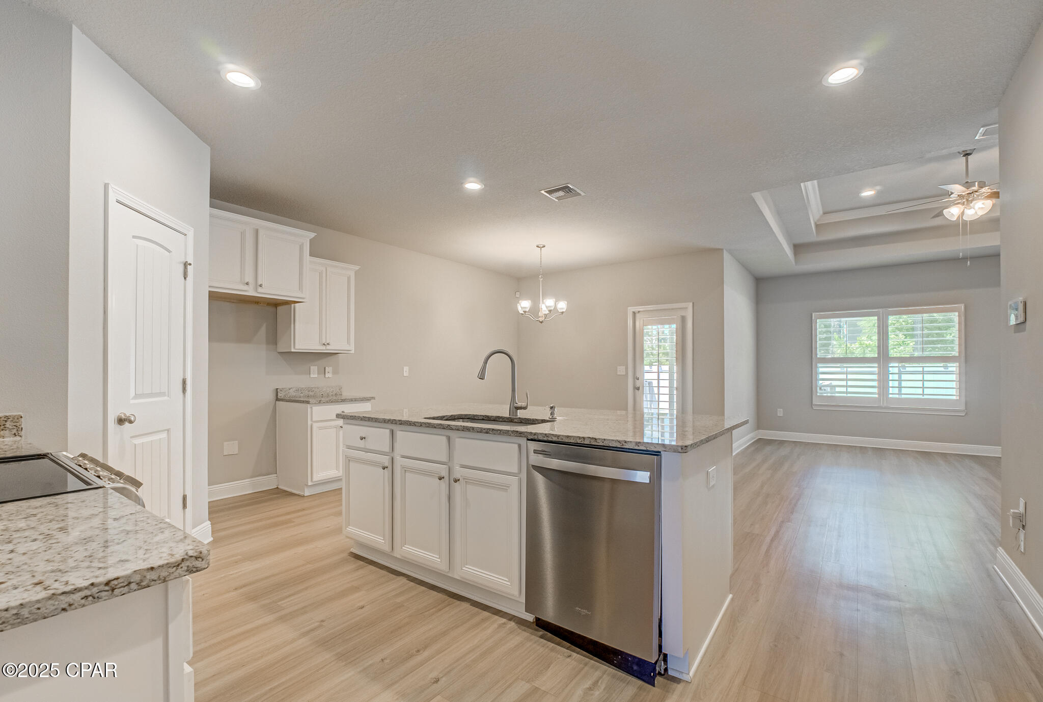 Image 15 For 102 Moonraker Circle