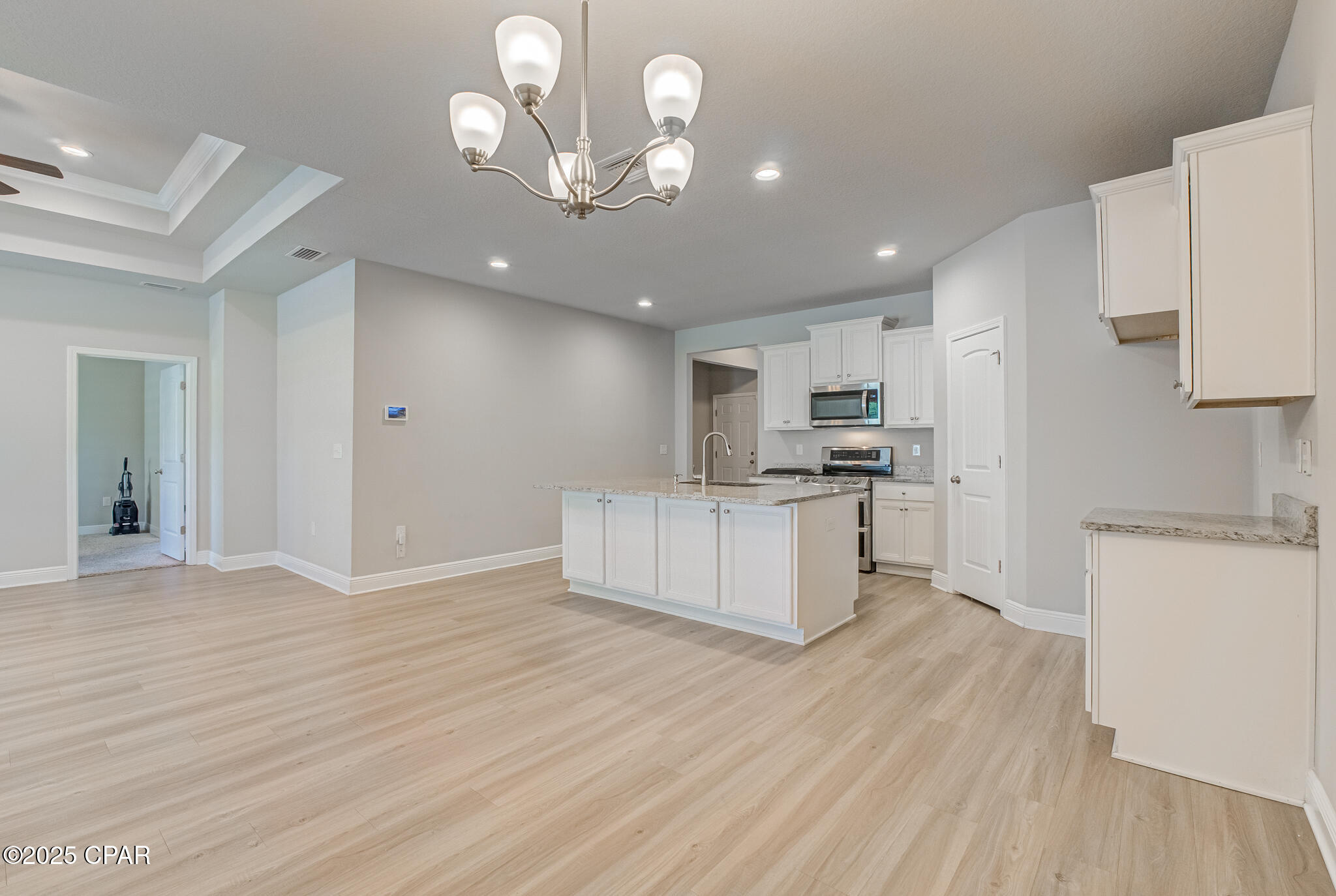 Image 16 For 102 Moonraker Circle