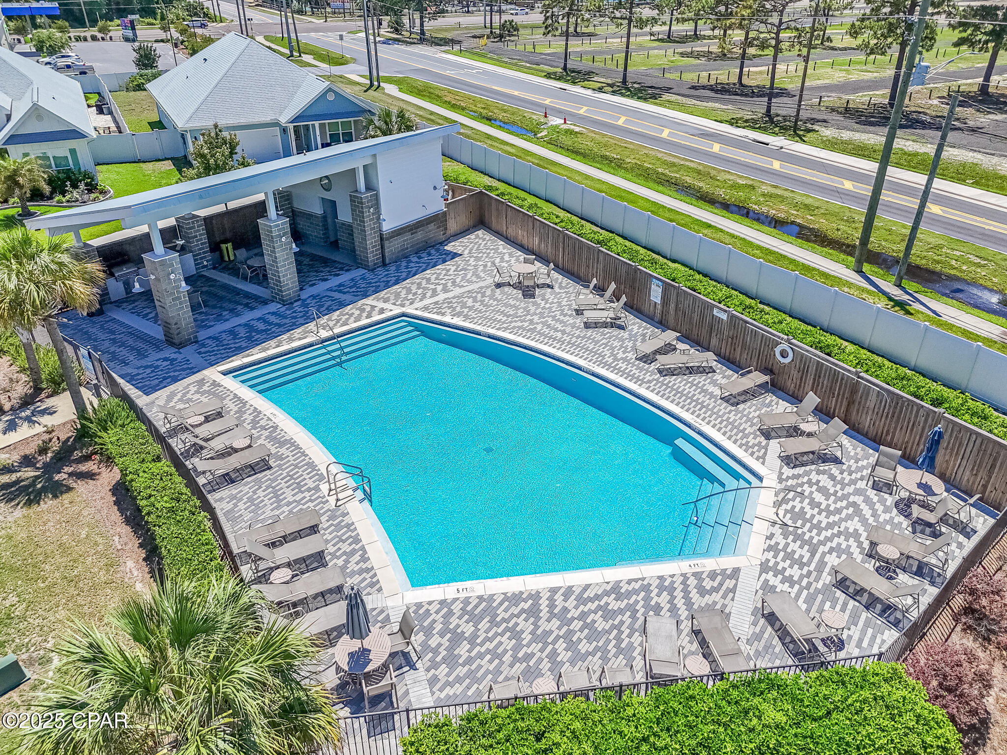 Image 6 For 102 Moonraker Circle