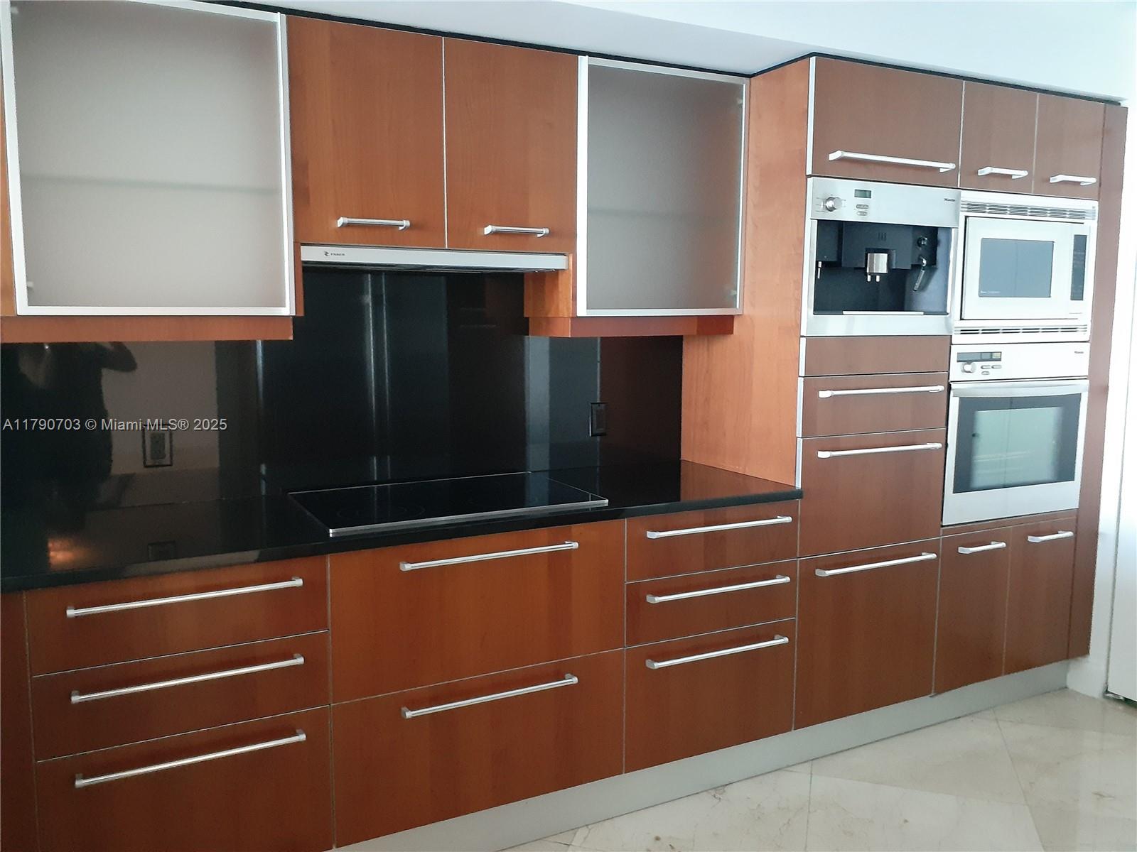 1331 Brickell Bay Dr #3403, Miami FL 33131