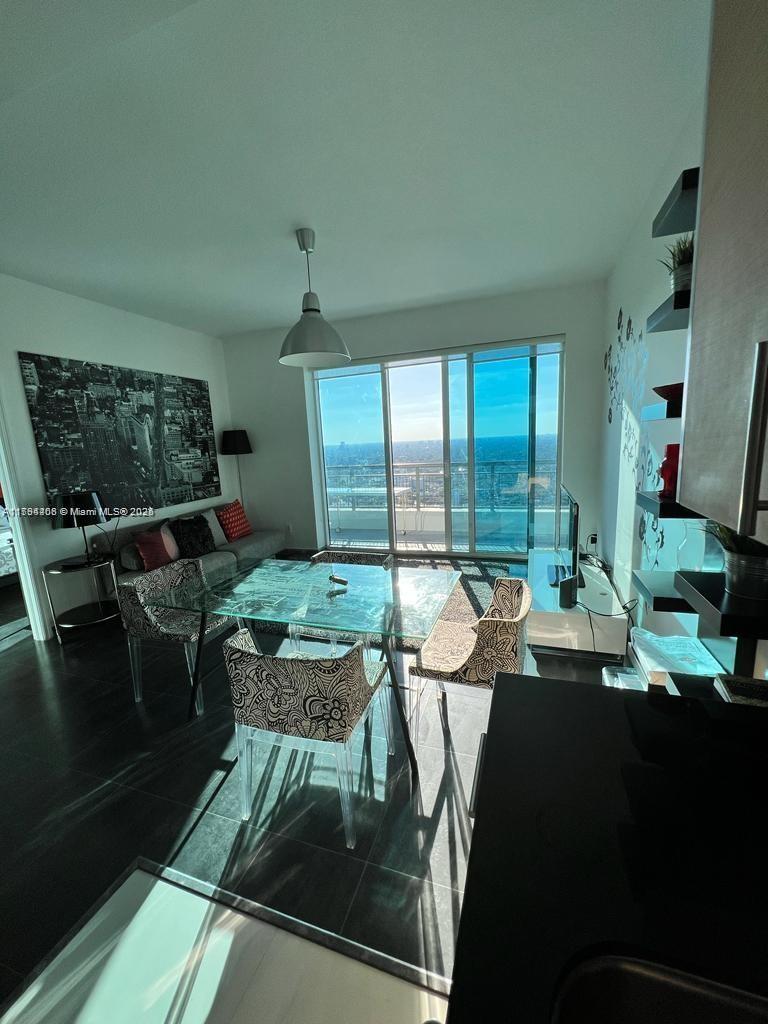60 SW 13 st #3407, Miami FL 33130