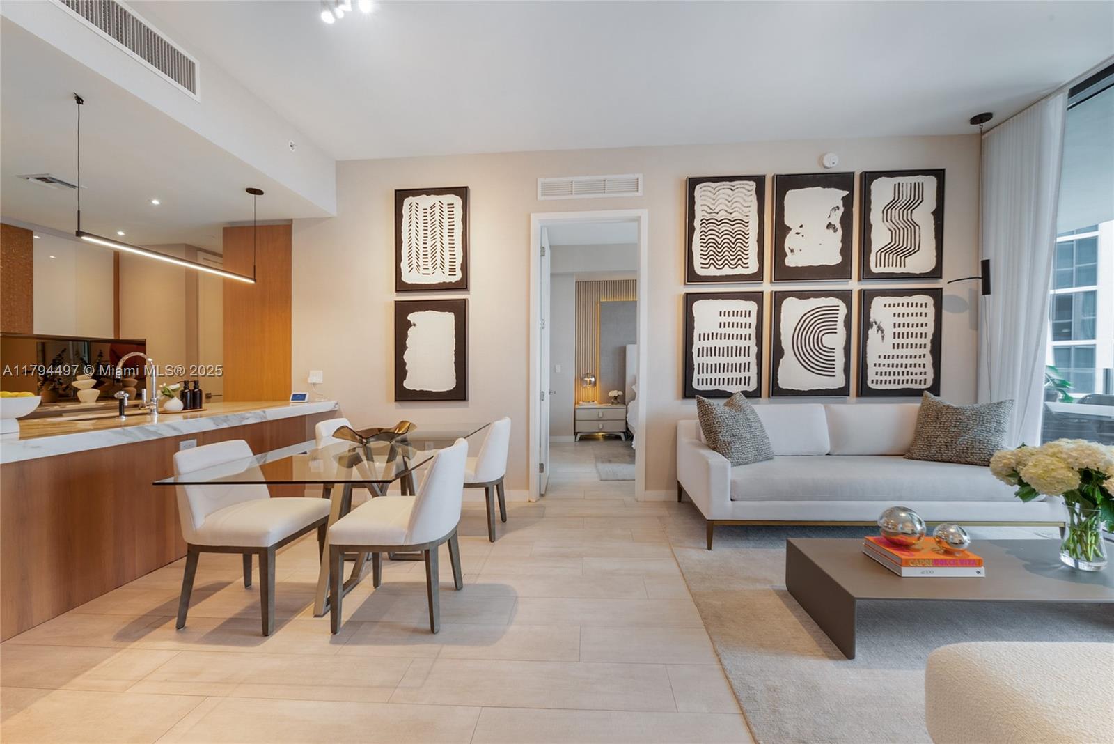 2831 S Bayshore Dr #902, Miami FL 33133
