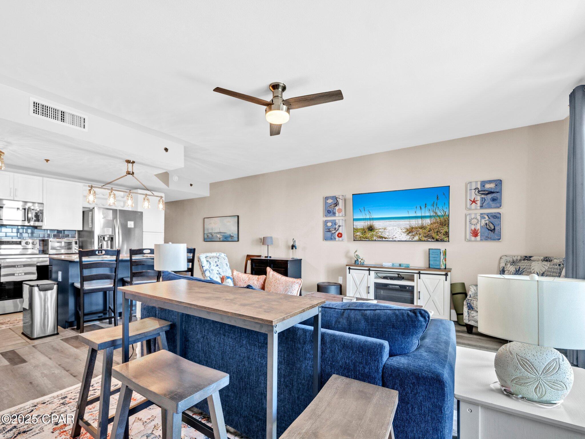 Image 10 For 9860 Thomas Drive 1202